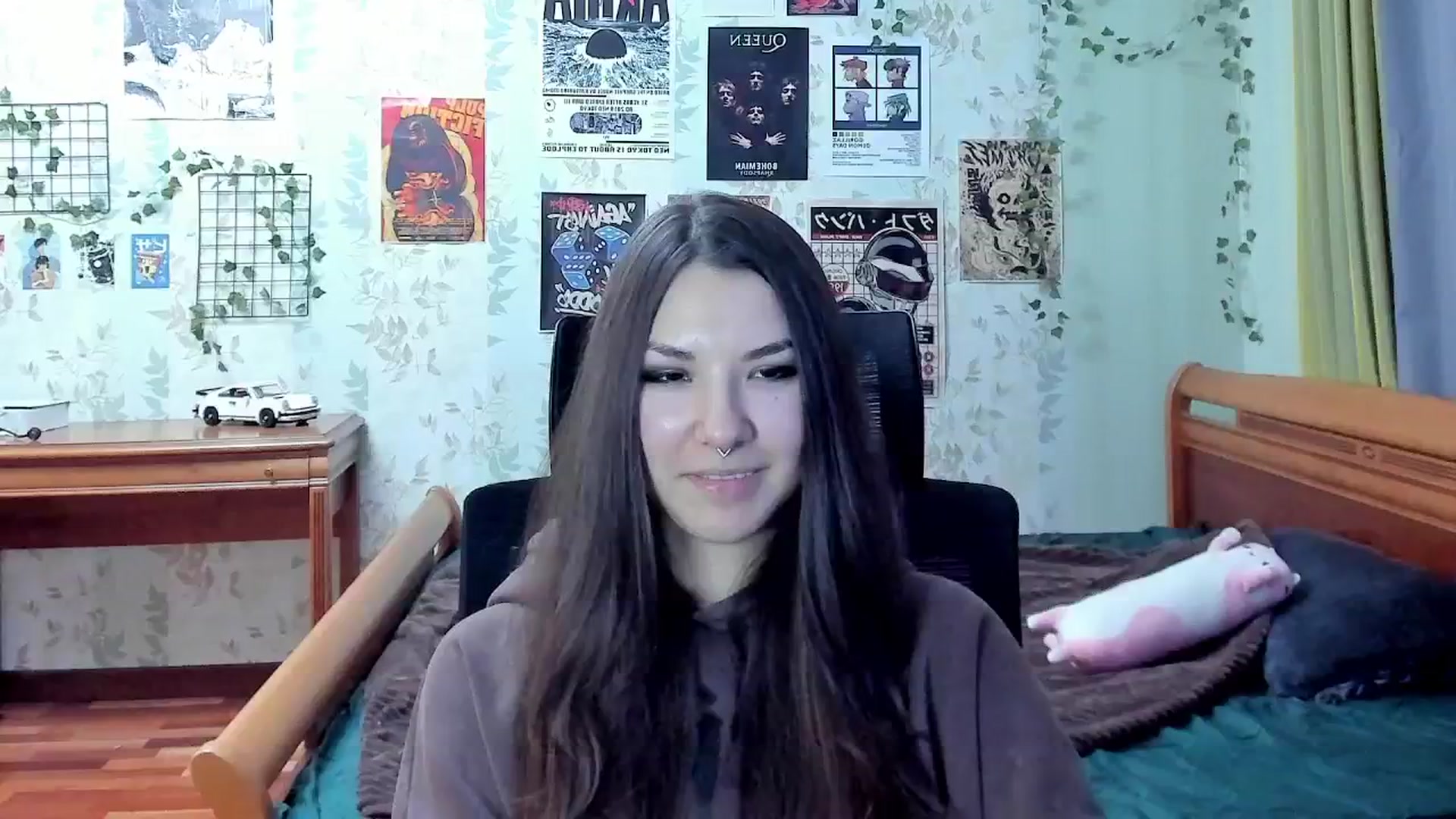 Gallery image thumbnail from AmnesiaGirl1's myfreecams stream on, 11/23/2025, 15:39 image 9 of 20