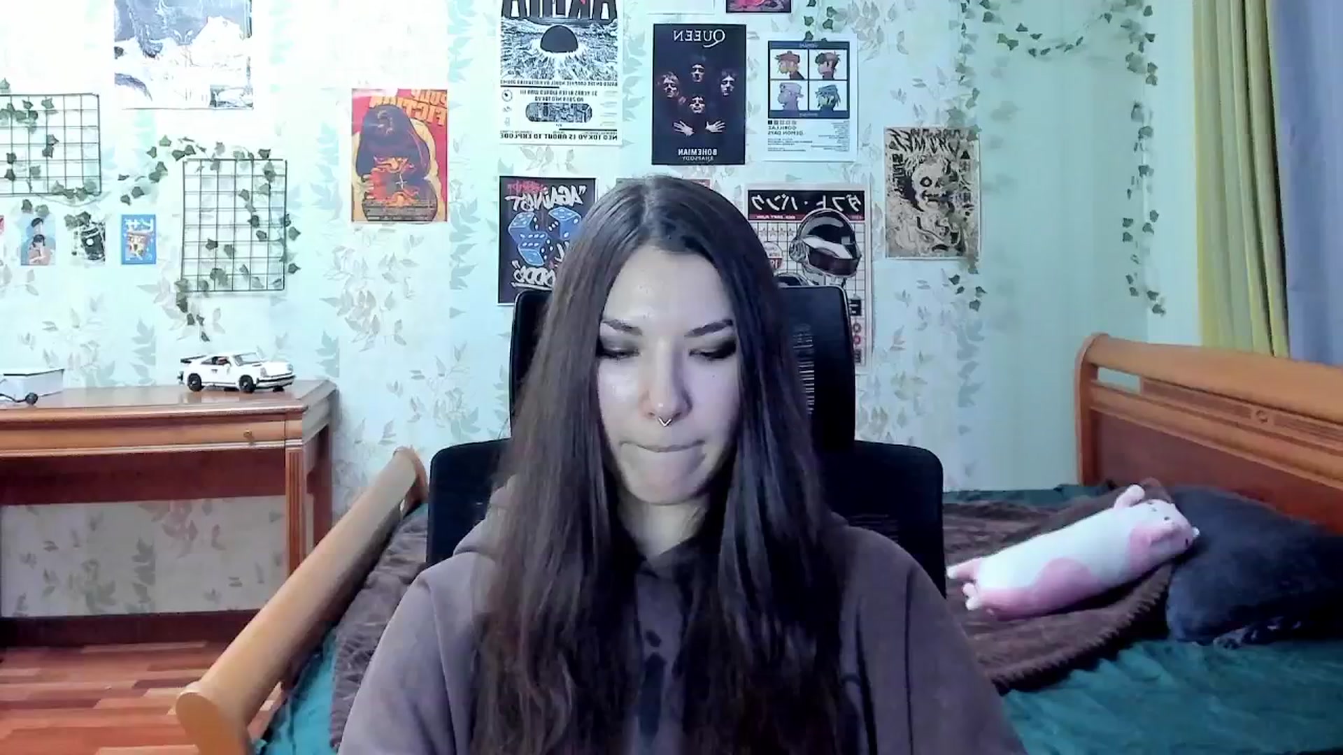 Gallery image thumbnail from AmnesiaGirl1's myfreecams stream on, 11/23/2025, 15:39 image 10 of 20