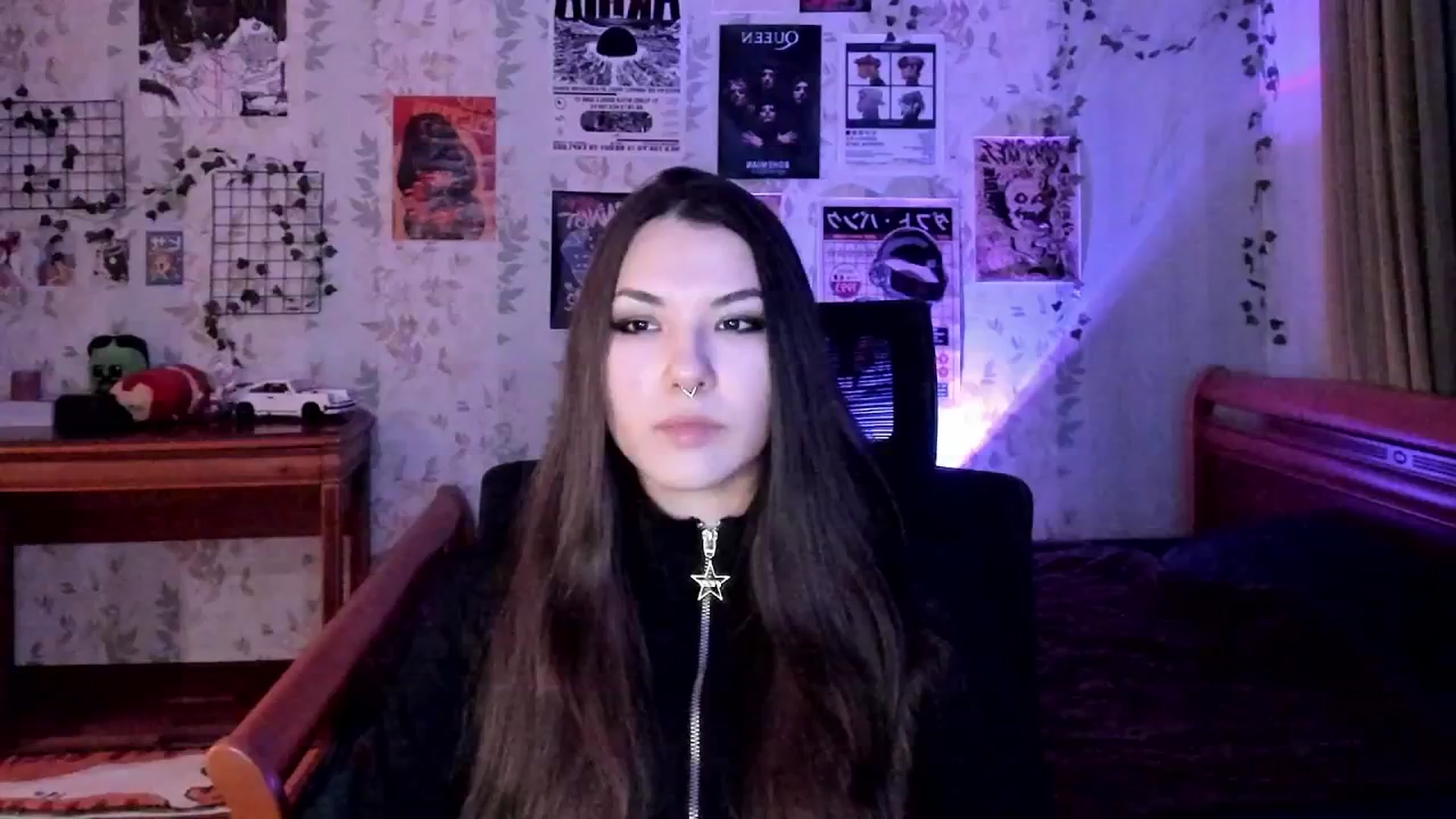 Gallery image thumbnail from AmnesiaGirl1's myfreecams stream on, 12/20/2025, 16:14 image 1 of 20