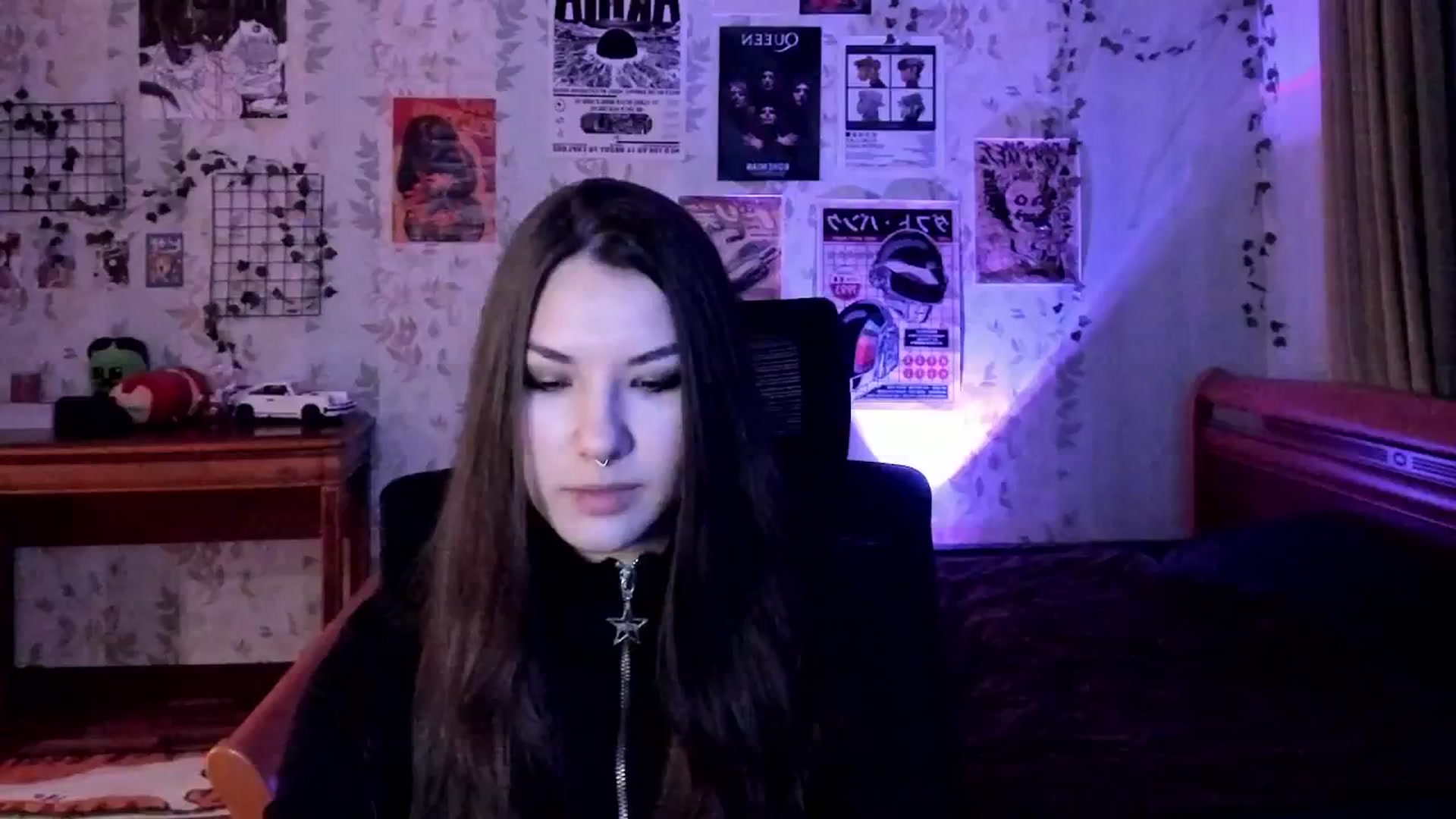 Gallery image thumbnail from AmnesiaGirl1's myfreecams stream on, 12/20/2025, 16:14 image 16 of 20