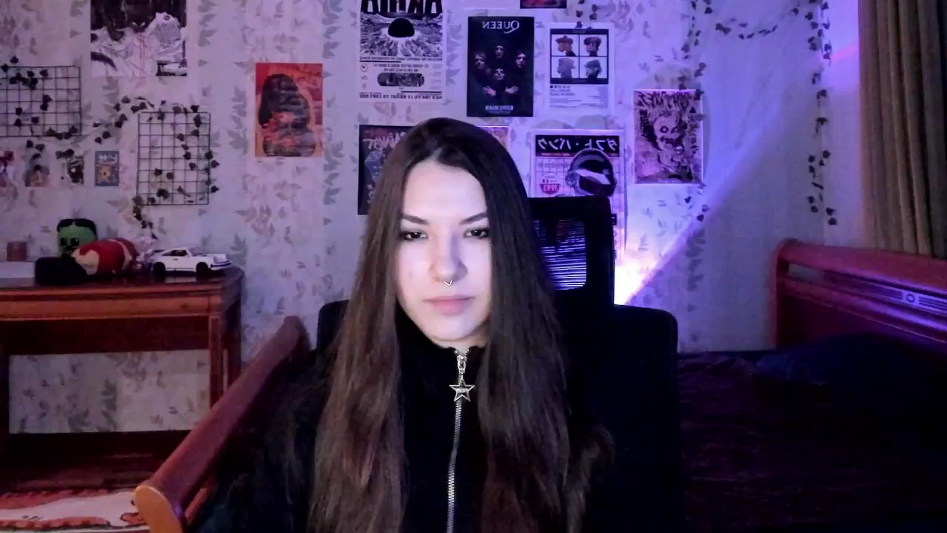 Gallery image thumbnail from AmnesiaGirl1's myfreecams stream on, 12/20/2025, 16:14 image 13 of 20