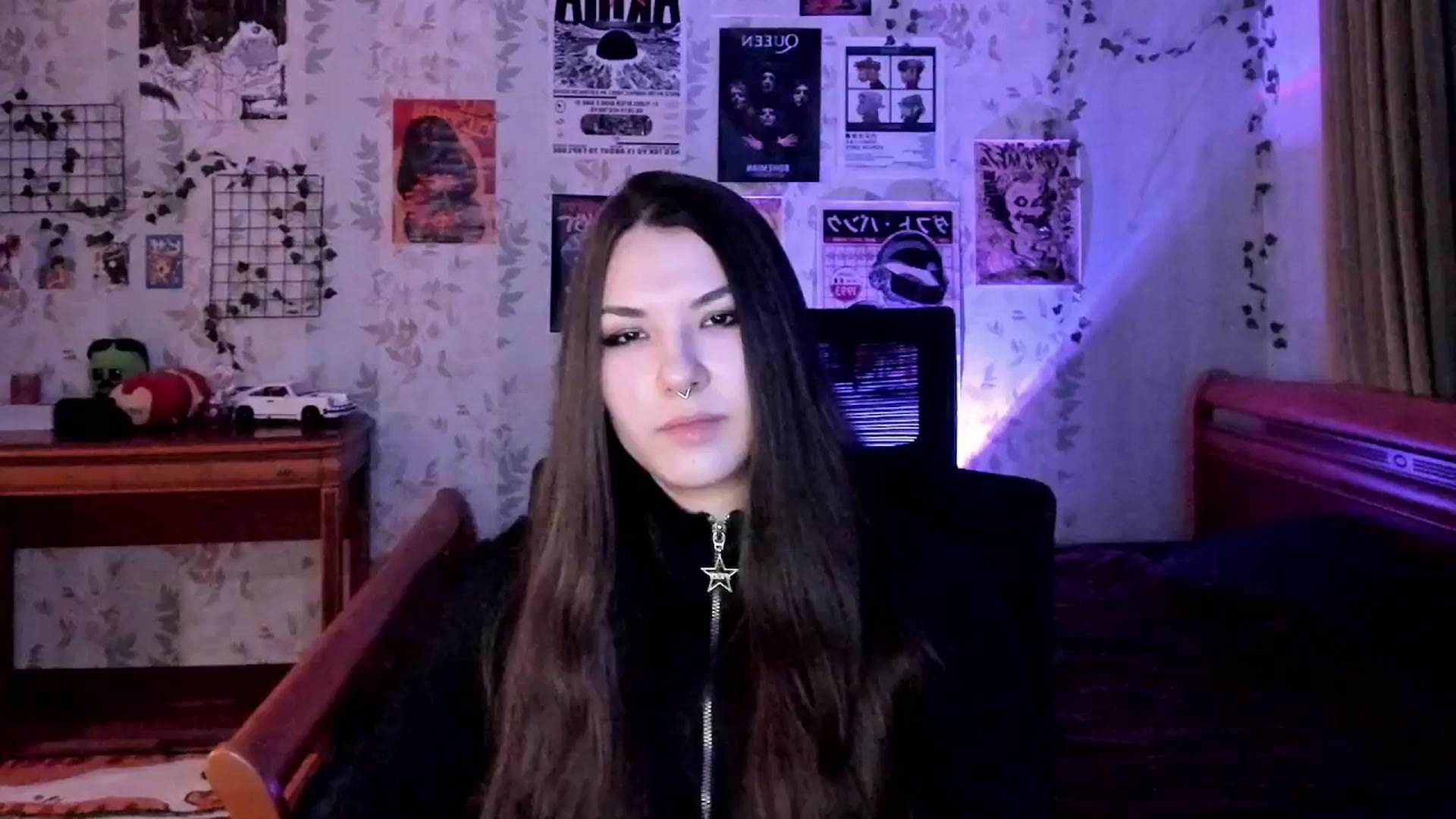 Gallery image thumbnail from AmnesiaGirl1's myfreecams stream on, 12/20/2025, 16:39 image 12 of 20