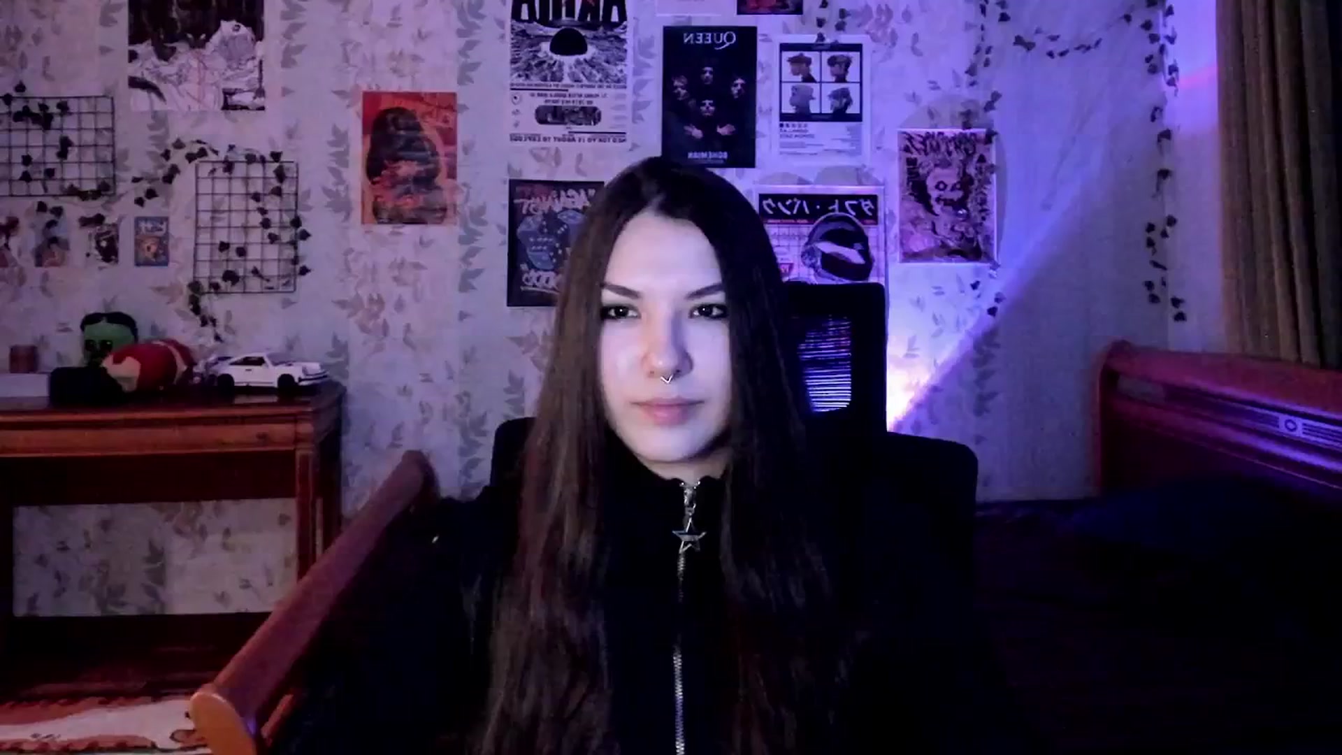 Gallery image thumbnail from AmnesiaGirl1's myfreecams stream on, 12/20/2025, 16:39 image 14 of 20