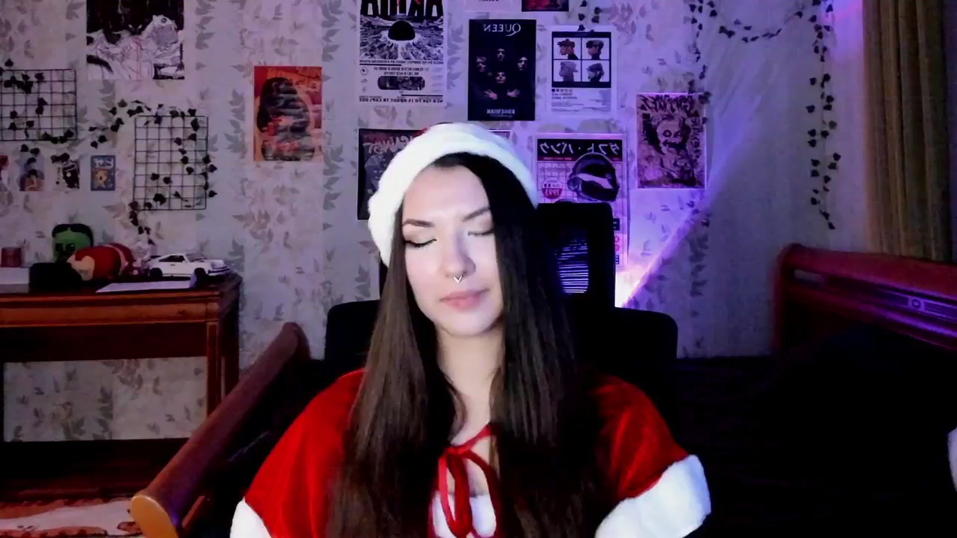 Gallery image thumbnail from AmnesiaGirl1's myfreecams stream on, 12/24/2025, 15:49 image 11 of 20