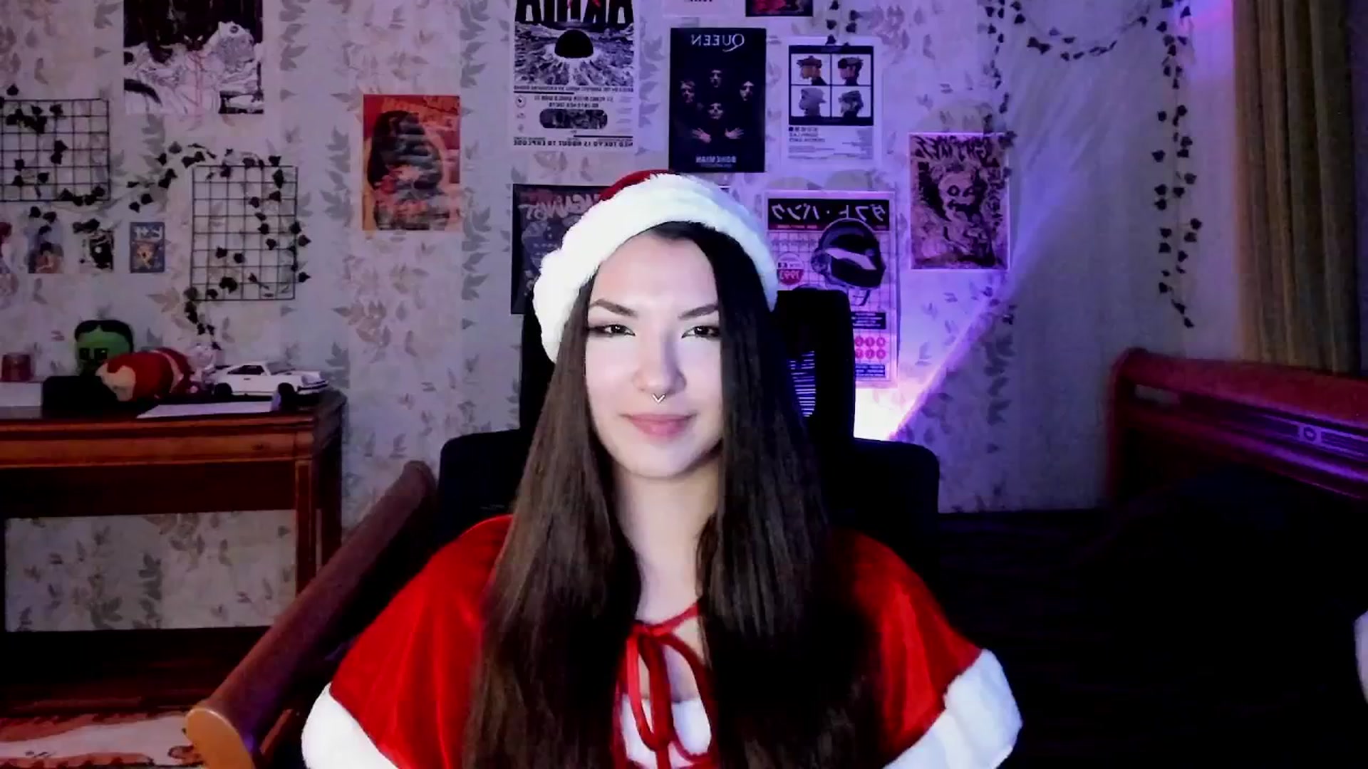 Gallery image thumbnail from AmnesiaGirl1's myfreecams stream on, 12/24/2025, 15:49 image 6 of 20
