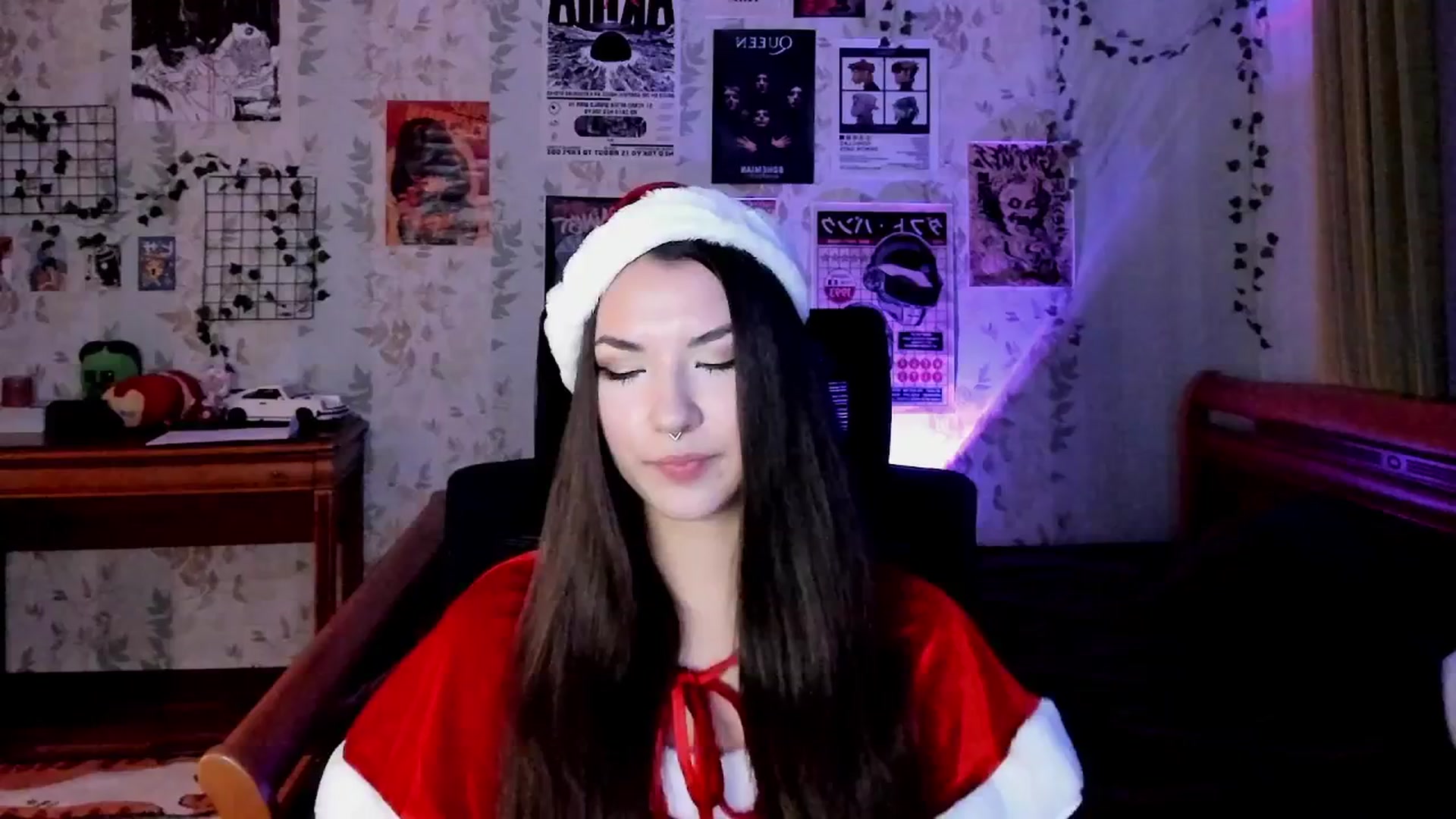 Gallery image thumbnail from AmnesiaGirl1's myfreecams stream on, 12/24/2025, 15:49 image 5 of 20