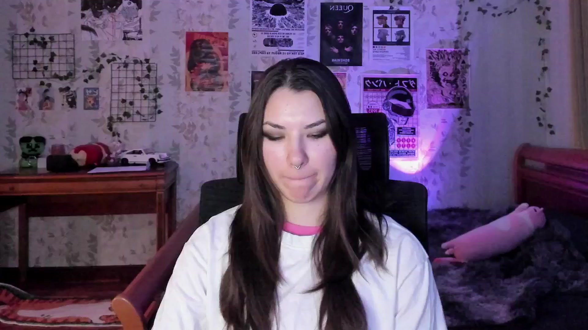 Gallery image thumbnail from AmnesiaGirl1's myfreecams stream on, 01/02/2026, 17:37 image 2 of 20