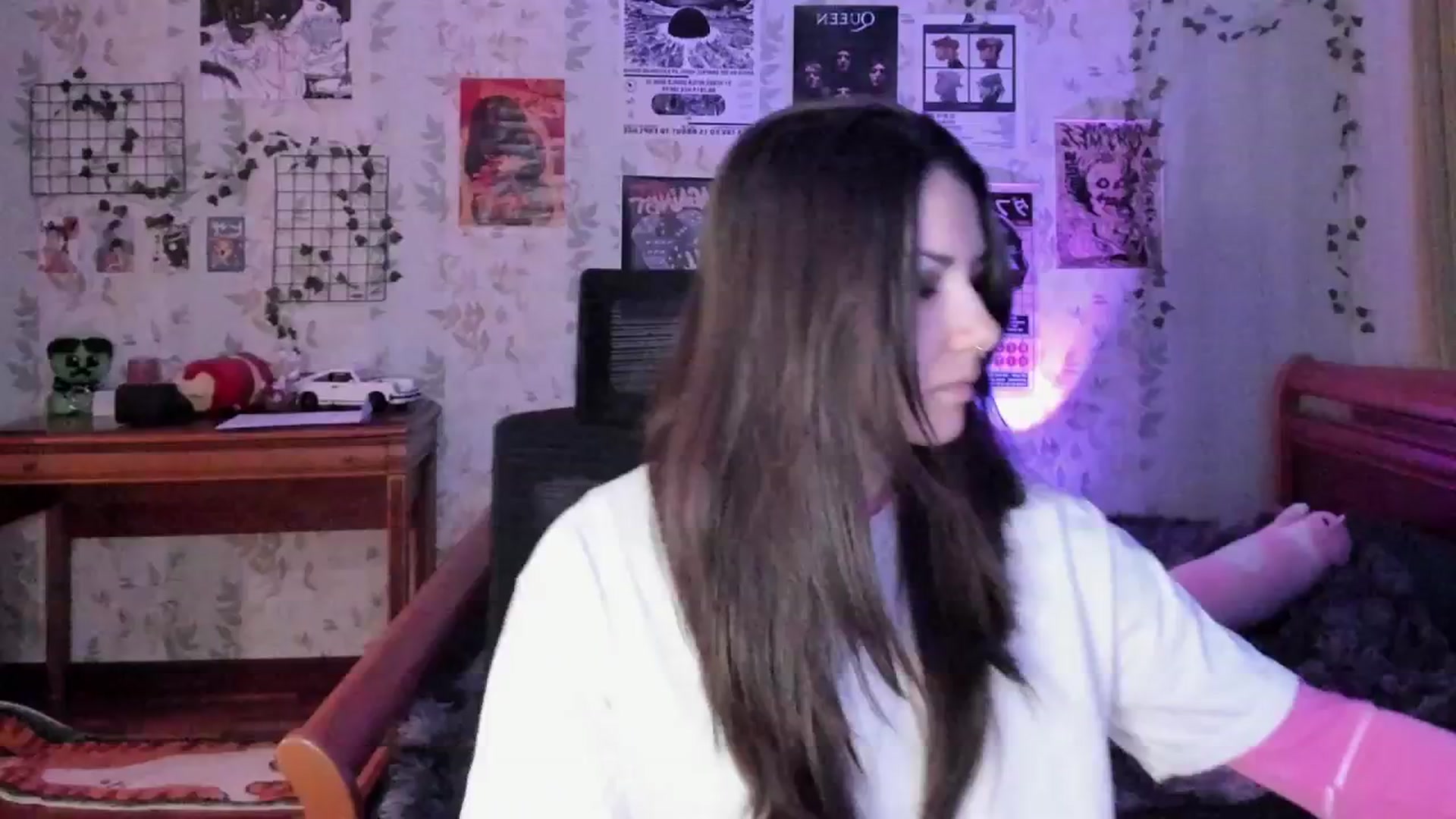 Gallery image thumbnail from AmnesiaGirl1's myfreecams stream on, 01/02/2026, 17:37 image 19 of 20