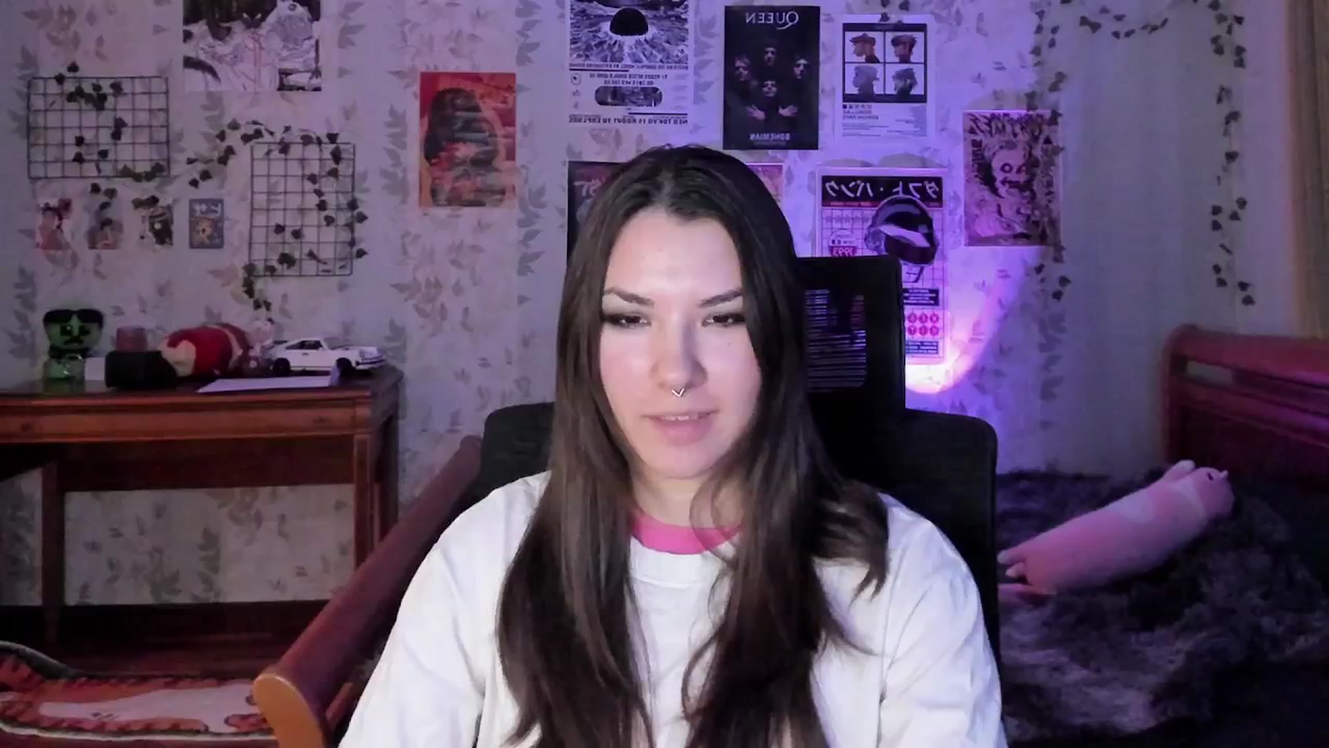 Gallery image thumbnail from AmnesiaGirl1's myfreecams stream on, 01/02/2026, 17:37 image 15 of 20