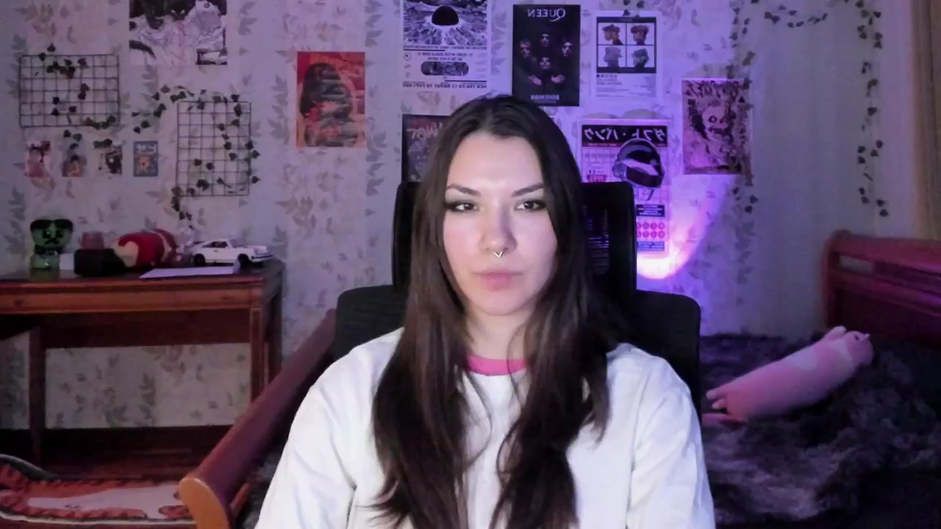 Gallery image thumbnail from AmnesiaGirl1's myfreecams stream on, 01/02/2026, 17:37 image 10 of 20