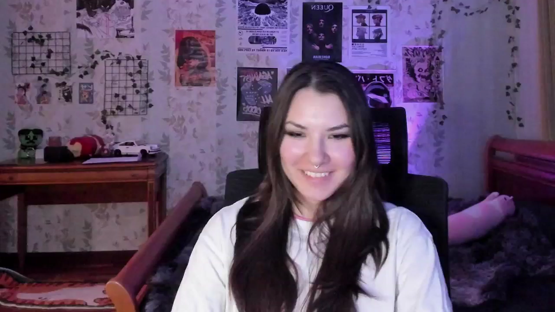 Gallery image thumbnail from AmnesiaGirl1's myfreecams stream on, 01/02/2026, 18:06 image 7 of 20