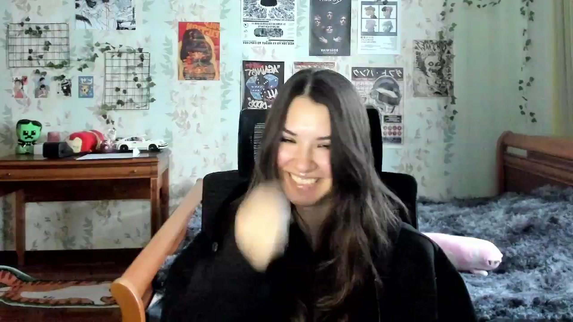 Gallery image thumbnail from AmnesiaGirl1's myfreecams stream on, 01/15/2026, 14:04 image 5 of 20