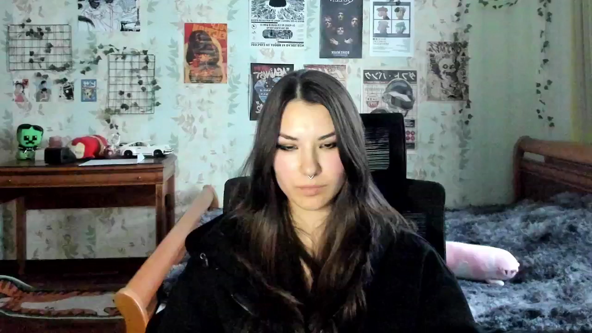 Gallery image thumbnail from AmnesiaGirl1's myfreecams stream on, 01/15/2026, 14:04 image 15 of 20