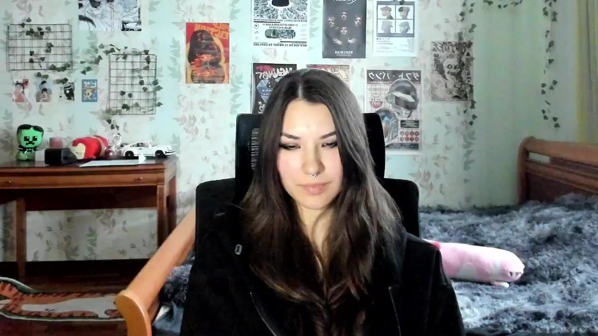 Gallery image thumbnail from AmnesiaGirl1's myfreecams stream on, 01/15/2026, 14:04 image 2 of 20