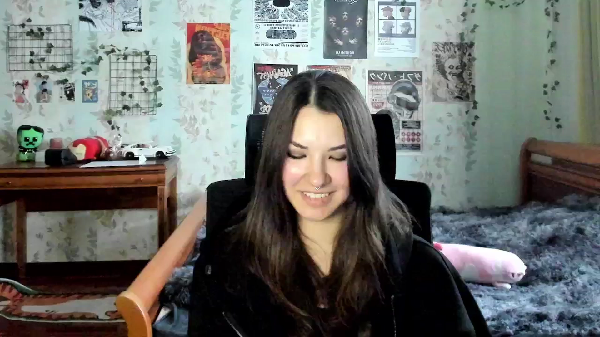 Gallery image thumbnail from AmnesiaGirl1's myfreecams stream on, 01/15/2026, 14:04 image 11 of 20