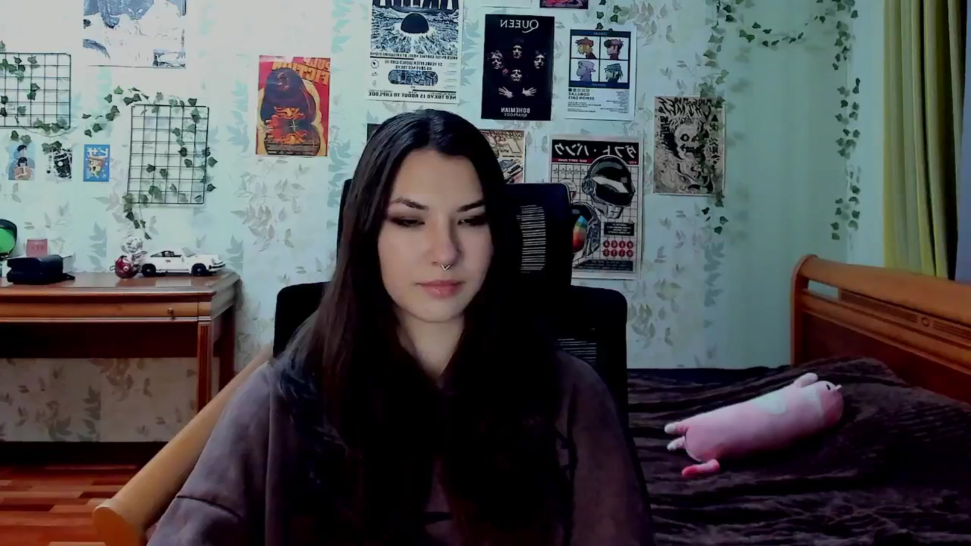 Gallery image thumbnail from AmnesiaGirl1's myfreecams stream on, 01/17/2026, 19:00 image 18 of 20