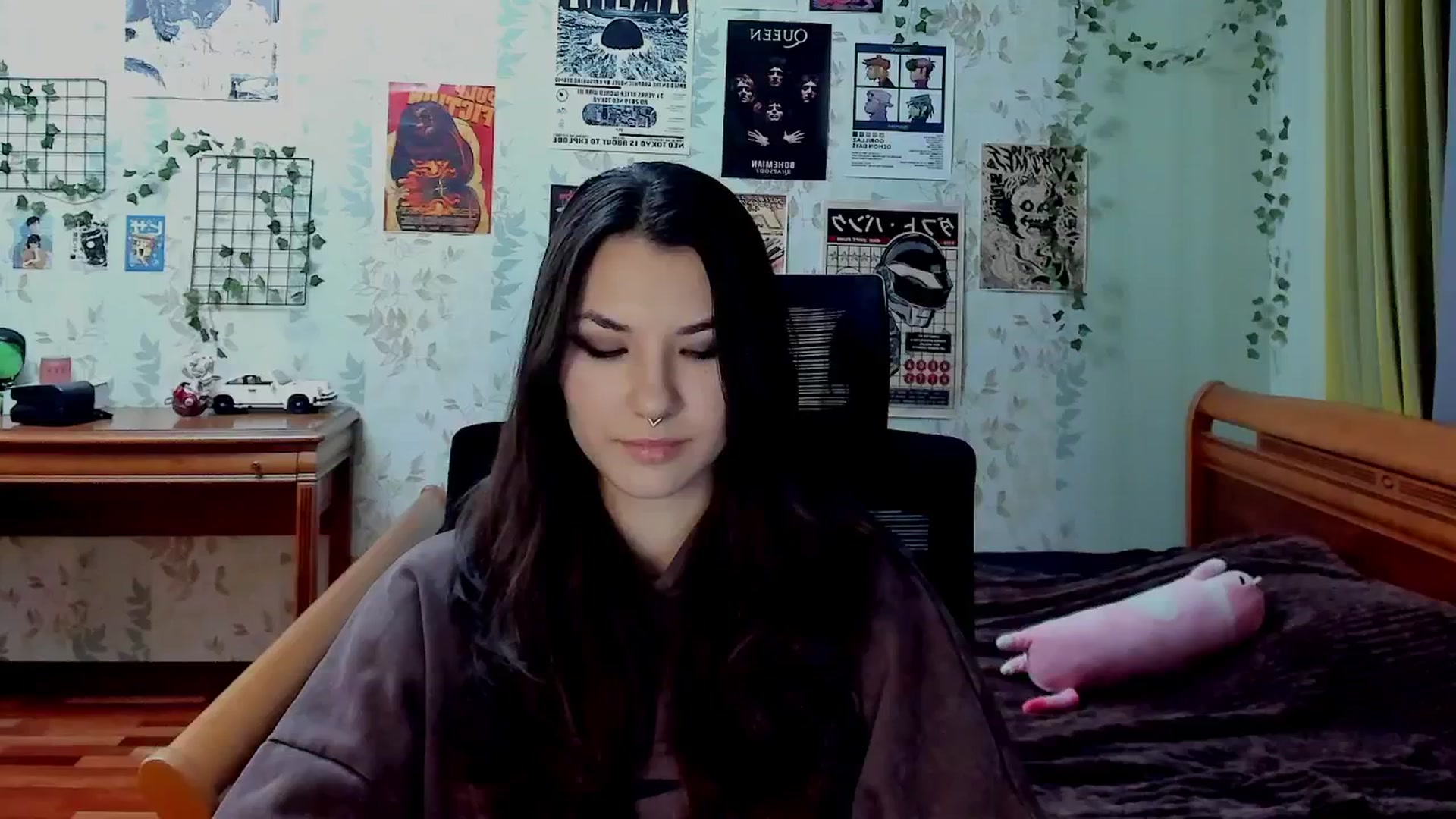 Gallery image thumbnail from AmnesiaGirl1's myfreecams stream on, 01/17/2026, 19:00 image 9 of 20