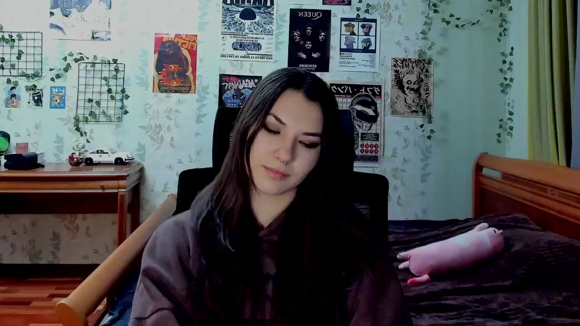 Gallery image thumbnail from AmnesiaGirl1's myfreecams stream on, 01/17/2026, 20:04 image 7 of 20