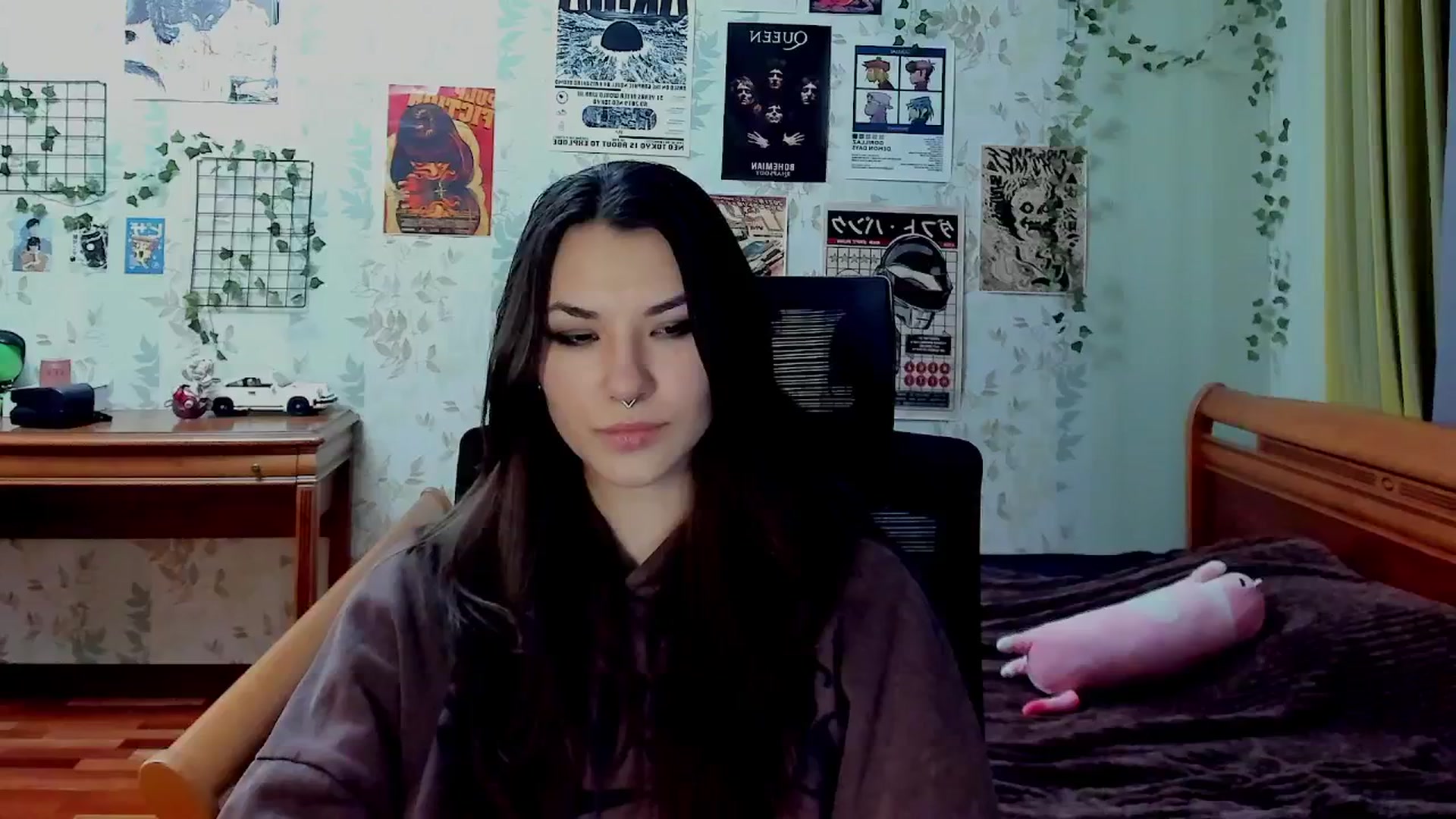 Gallery image thumbnail from AmnesiaGirl1's myfreecams stream on, 01/17/2026, 20:04 image 15 of 20