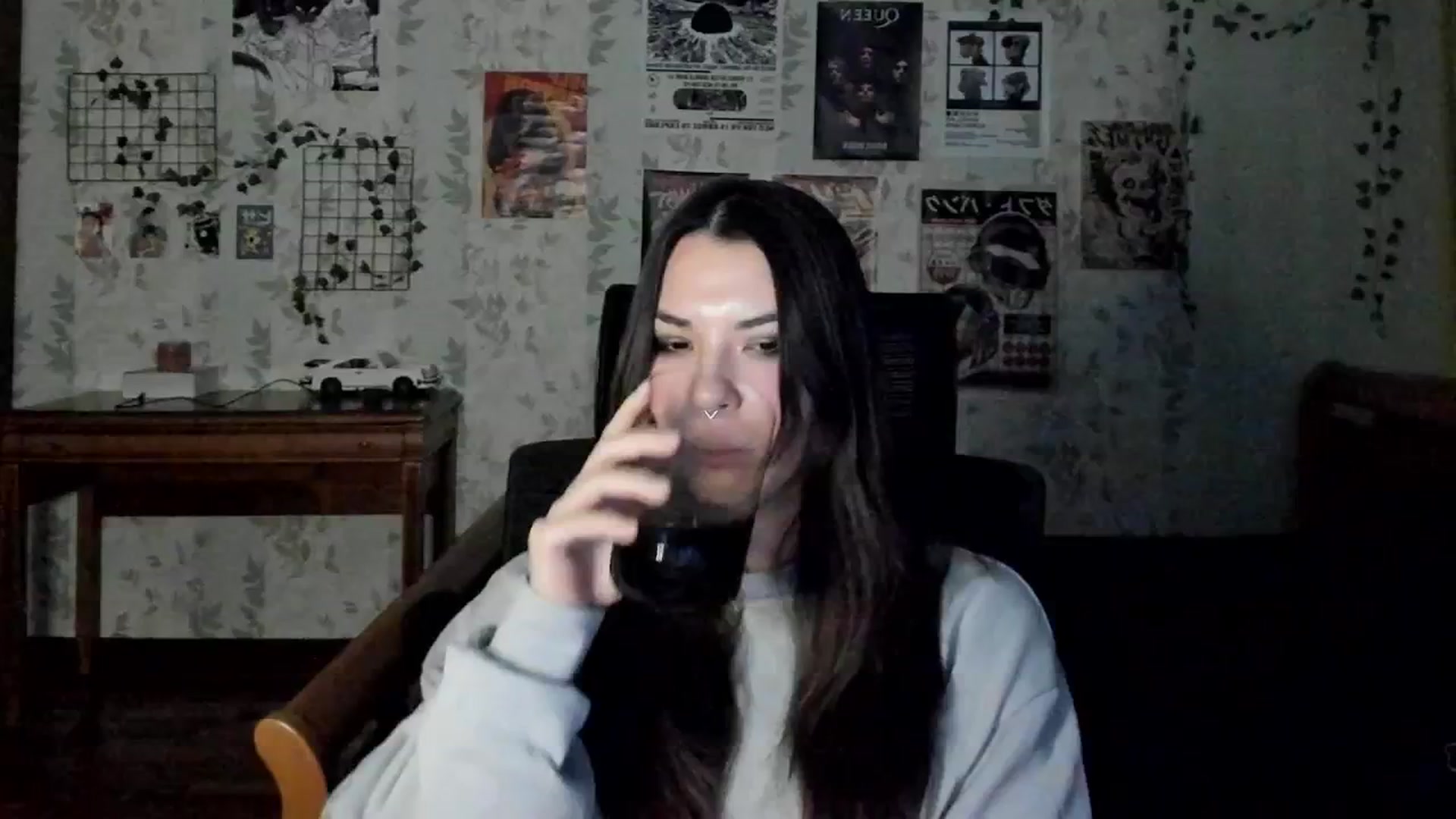 Gallery image thumbnail from AmnesiaGirl1's myfreecams stream on, 01/22/2026, 18:43 image 14 of 20