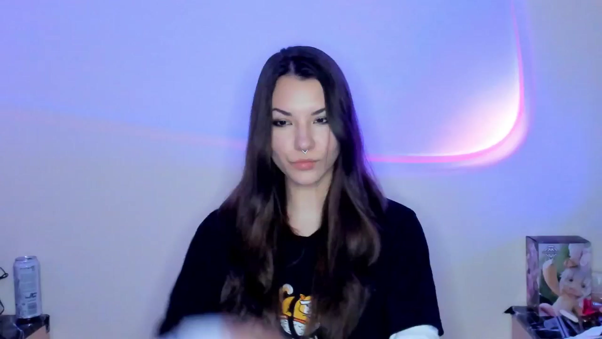 Gallery image thumbnail from AmnesiaGirl1's myfreecams stream on, 04/06/2026, 19:12 image 12 of 20