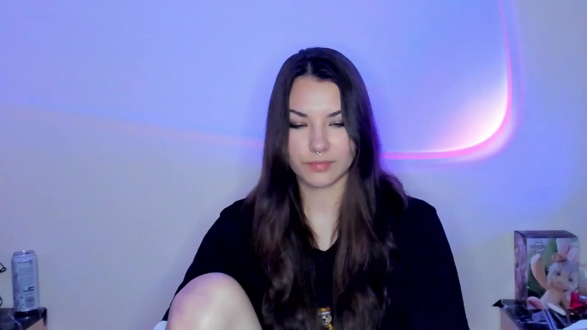 Gallery image thumbnail from AmnesiaGirl1's myfreecams stream on, 04/06/2026, 19:12 image 8 of 20