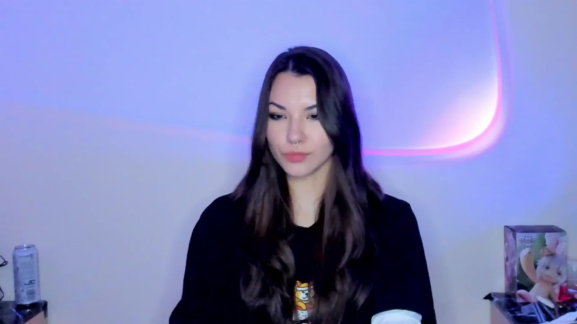 Gallery image thumbnail from AmnesiaGirl1's myfreecams stream on, 04/06/2026, 19:12 image 19 of 20