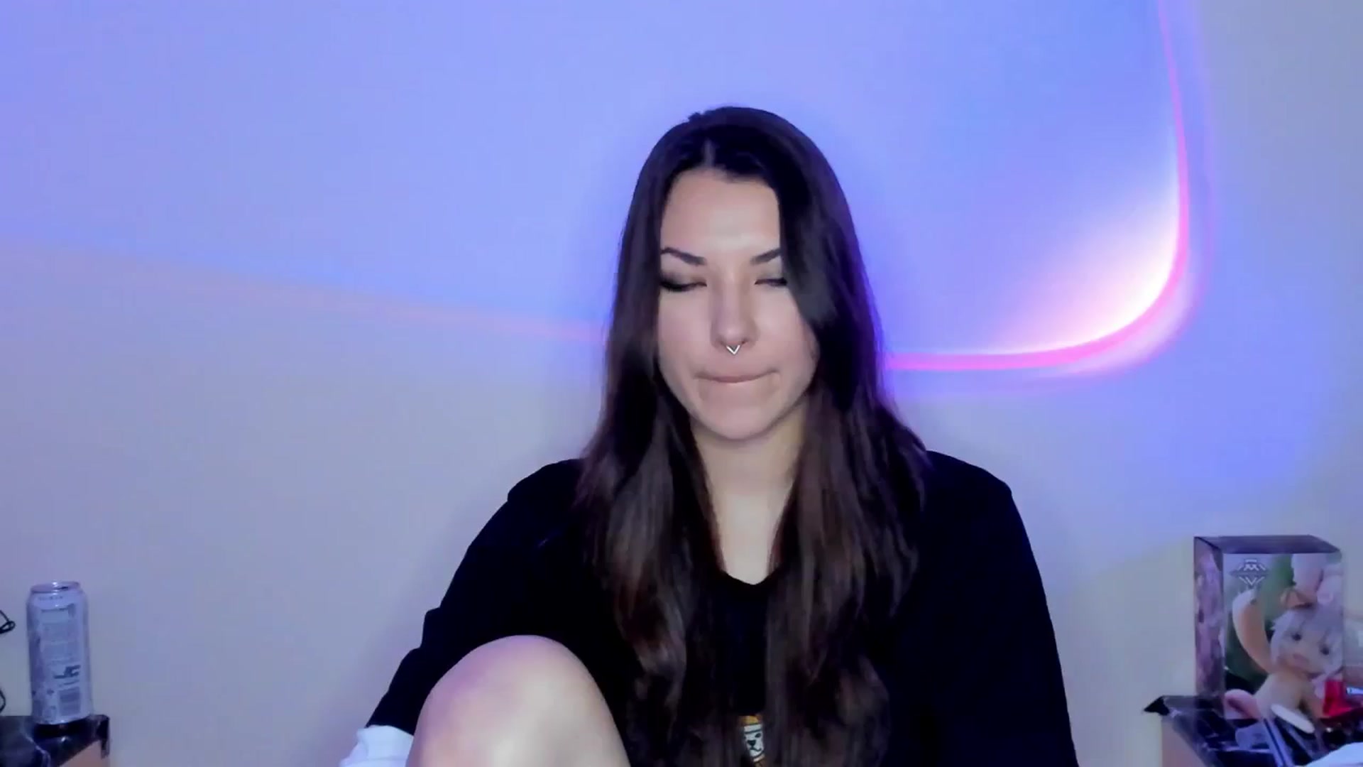 Gallery image thumbnail from AmnesiaGirl1's myfreecams stream on, 04/06/2026, 19:12 image 4 of 20