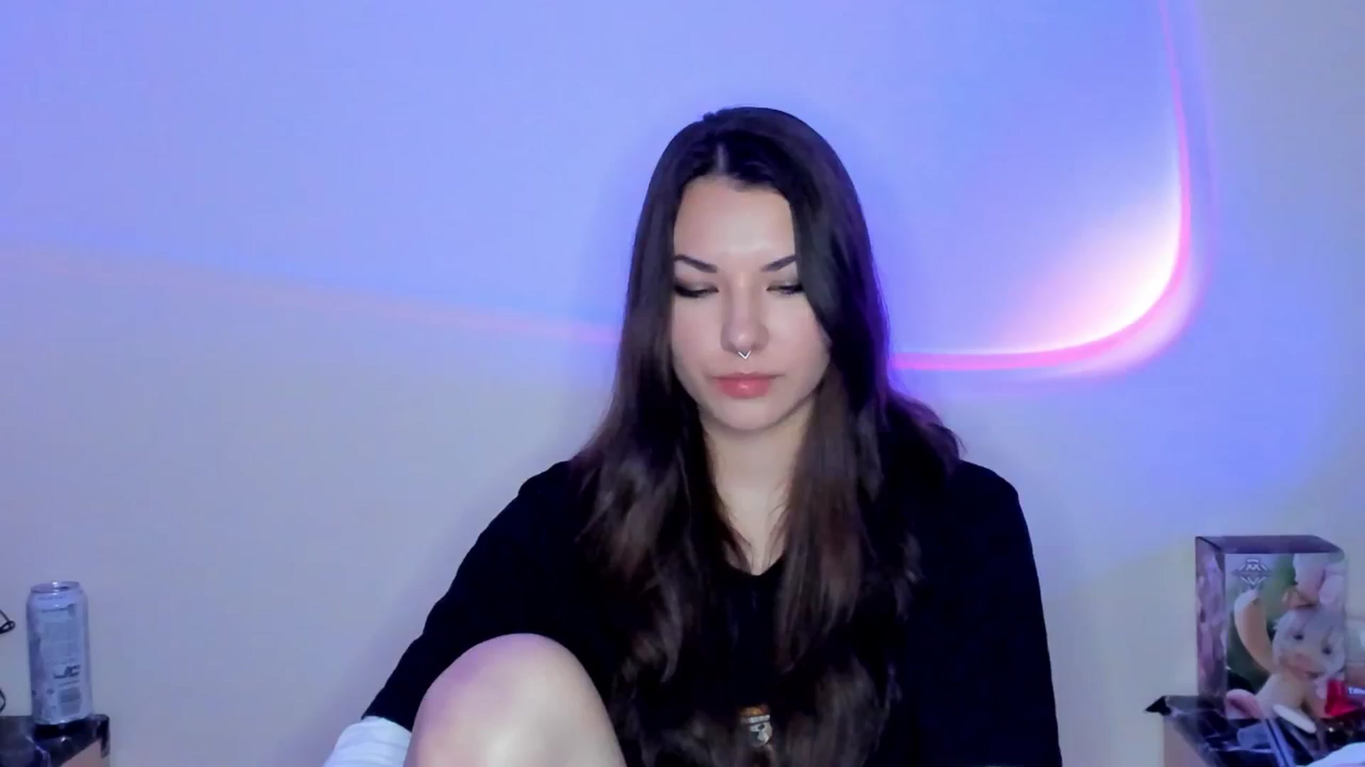 Gallery image thumbnail from AmnesiaGirl1's myfreecams stream on, 04/06/2026, 19:12 image 11 of 20