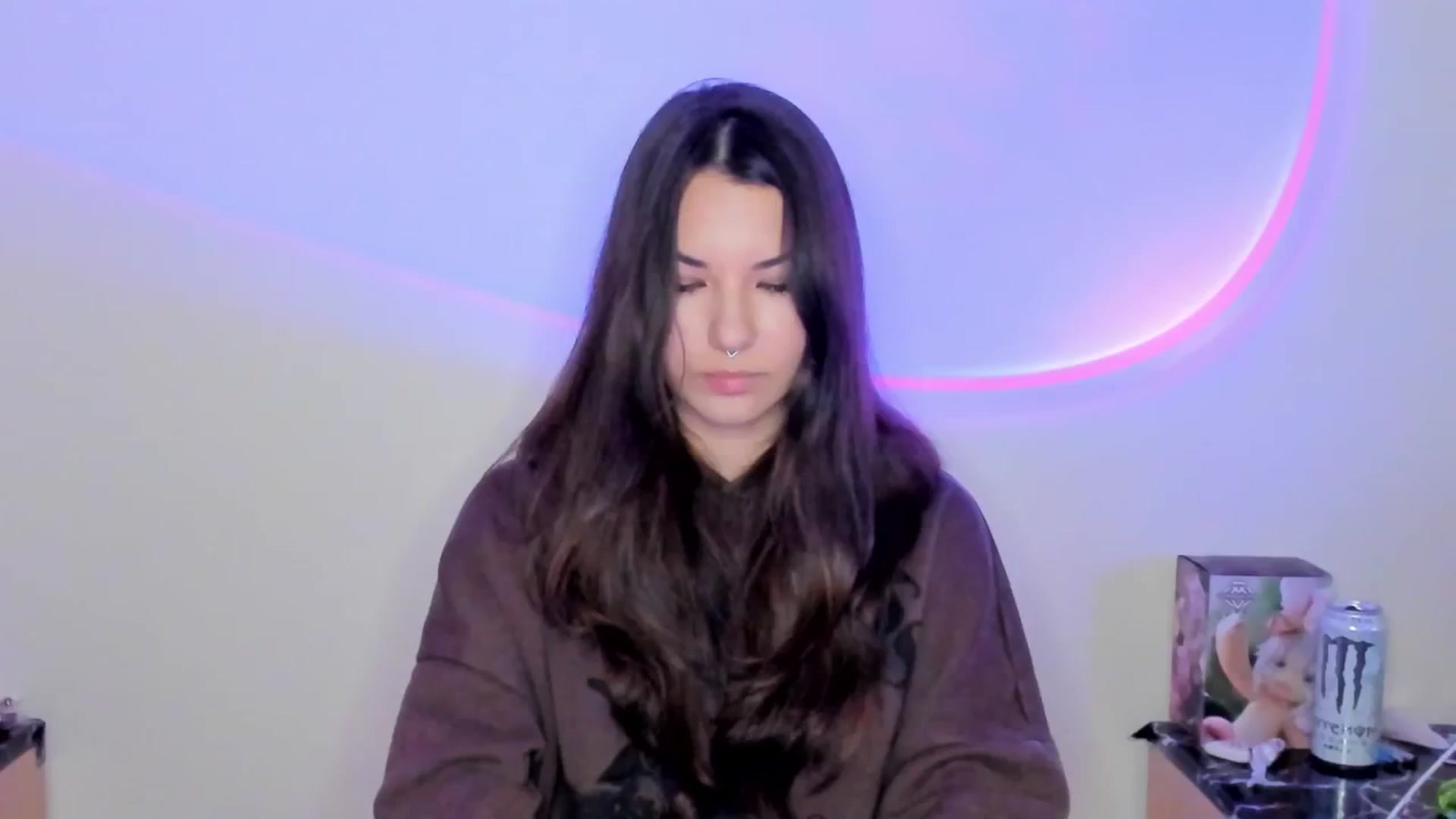 Gallery image thumbnail from AmnesiaGirl1's myfreecams stream on, 04/10/2026, 17:49 image 1 of 20