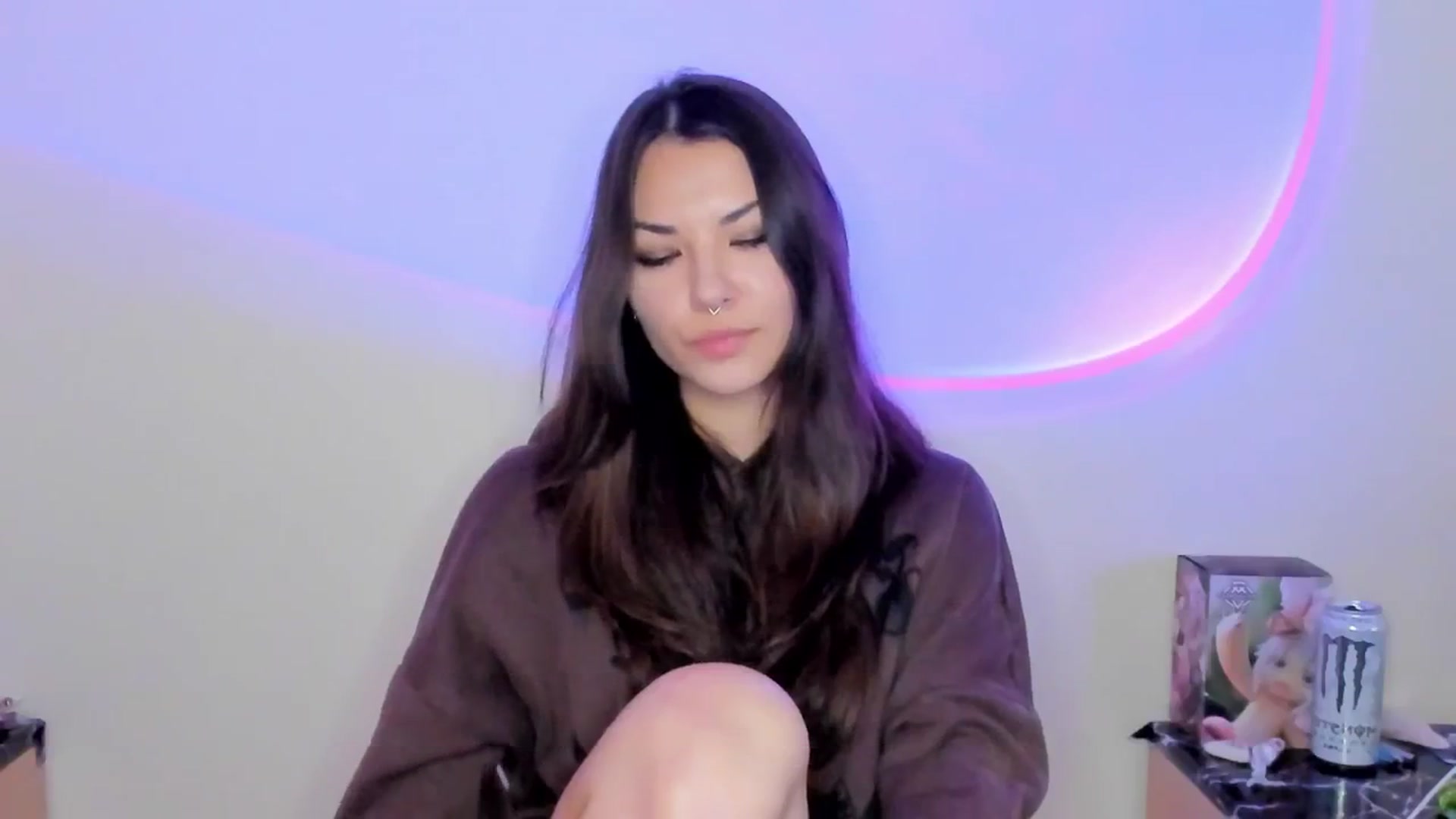 Gallery image thumbnail from AmnesiaGirl1's myfreecams stream on, 04/10/2026, 17:49 image 12 of 20