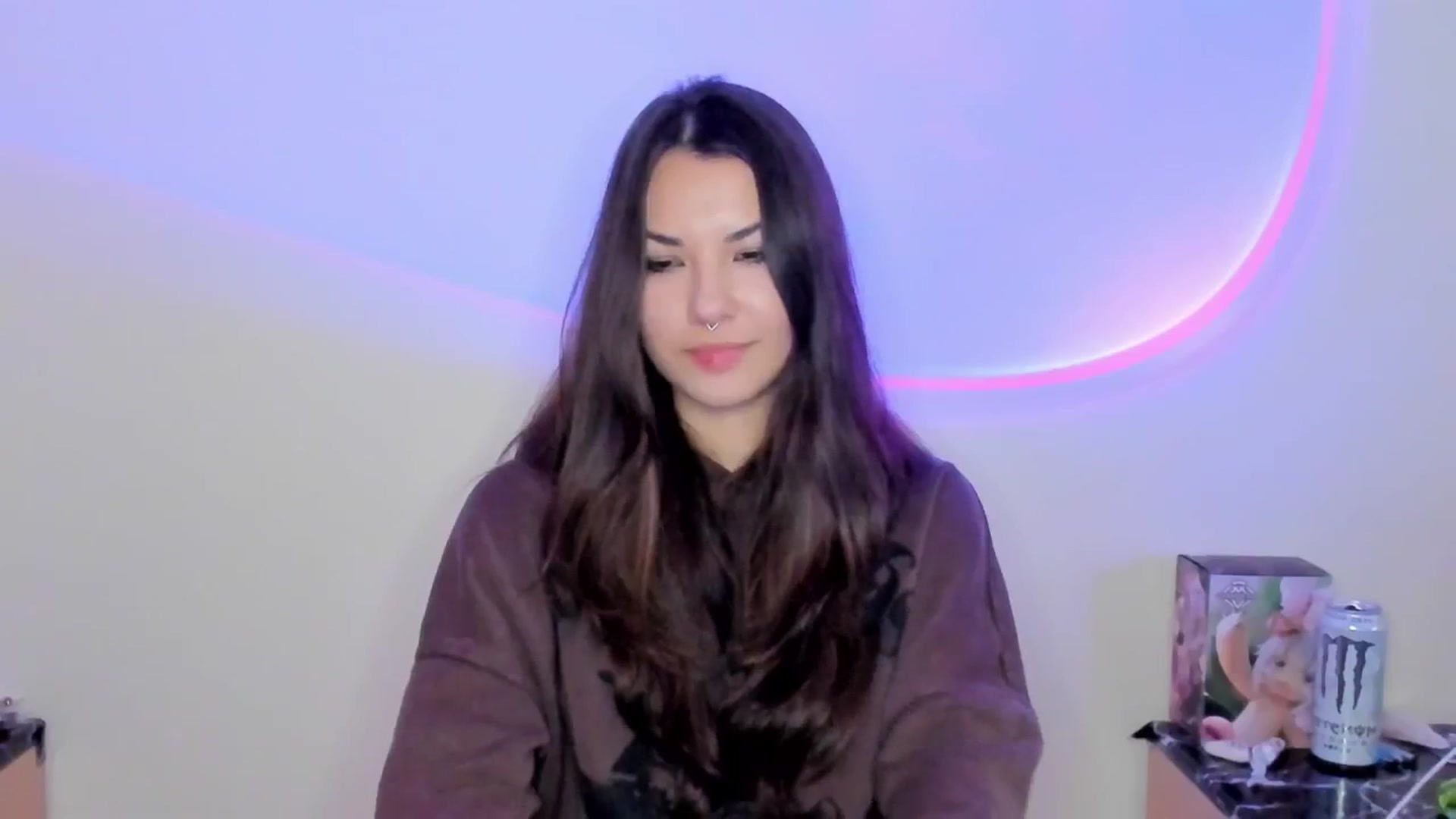 Gallery image thumbnail from AmnesiaGirl1's myfreecams stream on, 04/10/2026, 17:49 image 7 of 20
