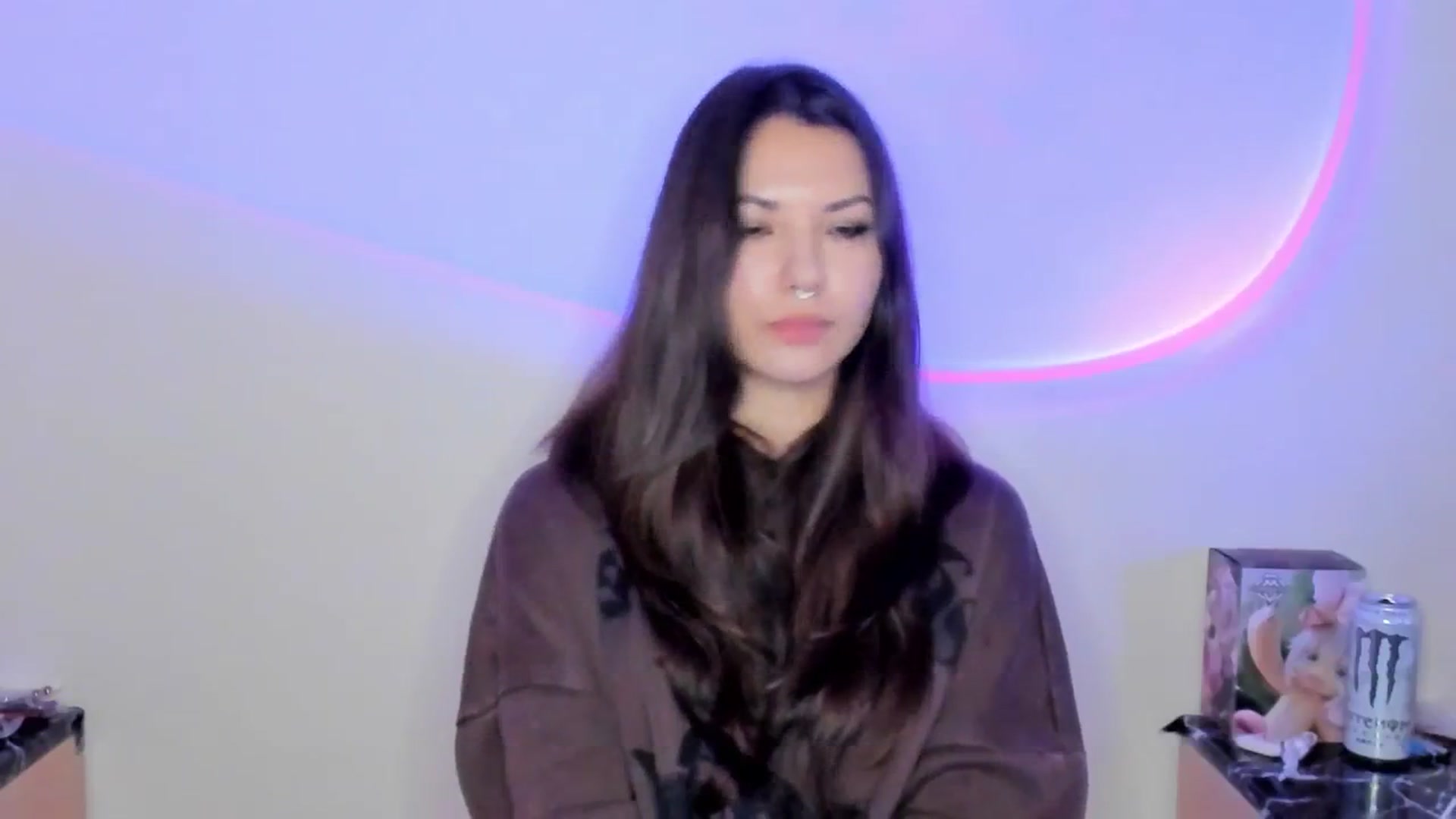 Gallery image thumbnail from AmnesiaGirl1's myfreecams stream on, 04/10/2026, 18:14 image 8 of 20