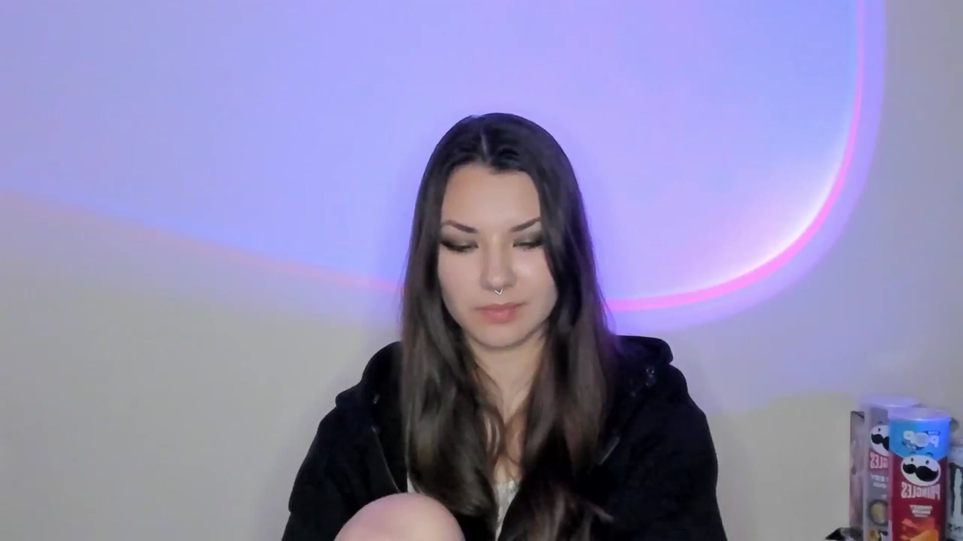Gallery image thumbnail from AmnesiaGirl1's myfreecams stream on, 04/22/2026, 22:34 image 5 of 20