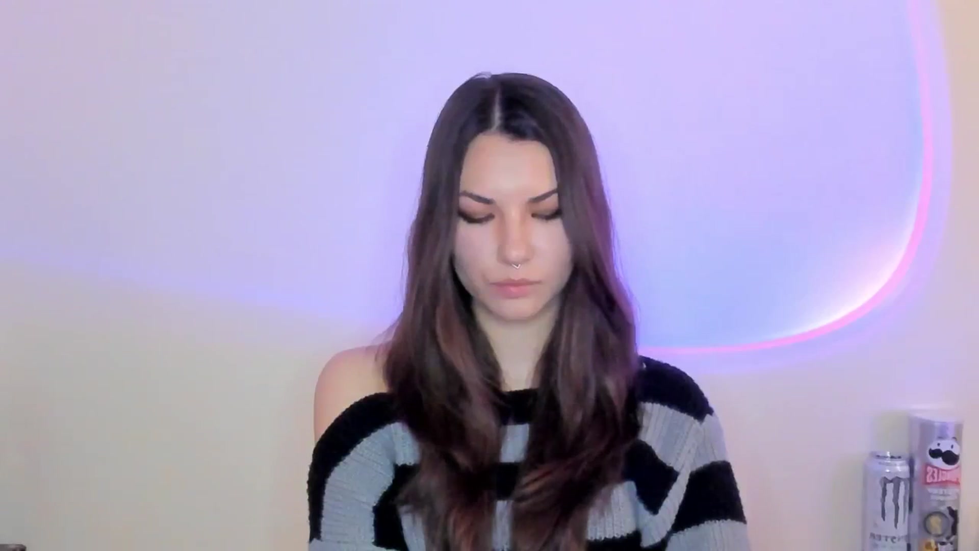 Gallery image thumbnail from AmnesiaGirl1's myfreecams stream on, 04/24/2026, 19:15 image 2 of 20