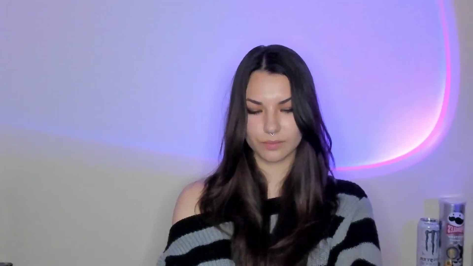 Gallery image thumbnail from AmnesiaGirl1's myfreecams stream on, 04/24/2026, 19:15 image 16 of 20