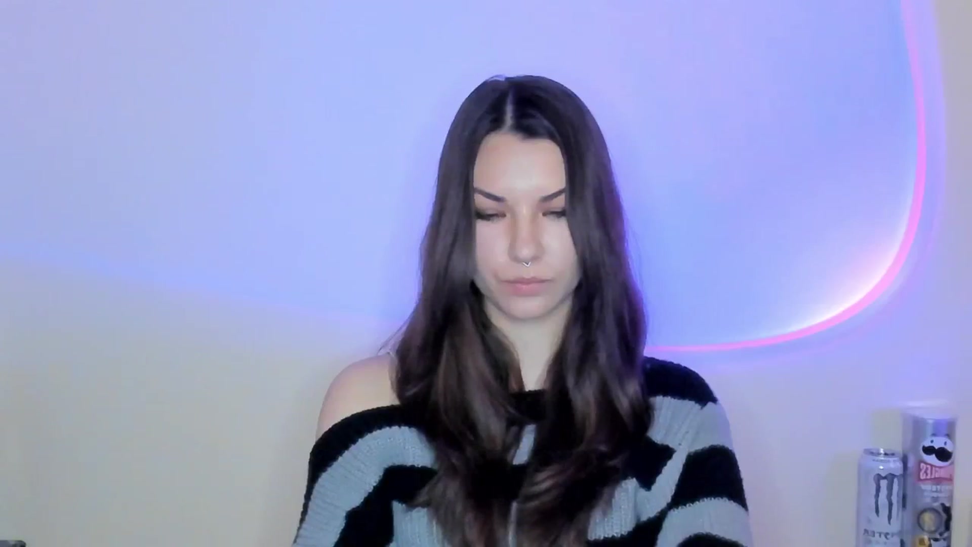 Gallery image thumbnail from AmnesiaGirl1's myfreecams stream on, 04/24/2026, 19:15 image 8 of 20