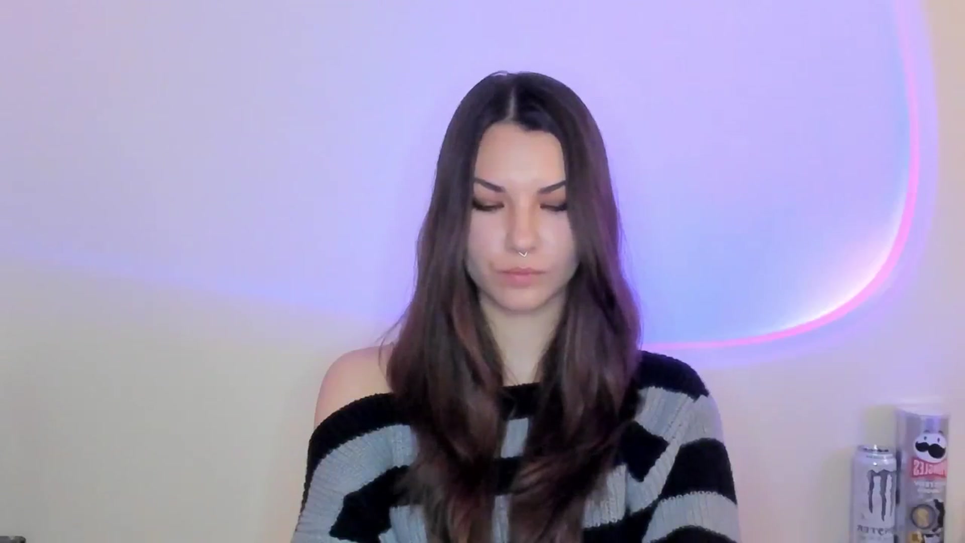 Gallery image thumbnail from AmnesiaGirl1's myfreecams stream on, 04/24/2026, 19:15 image 3 of 20