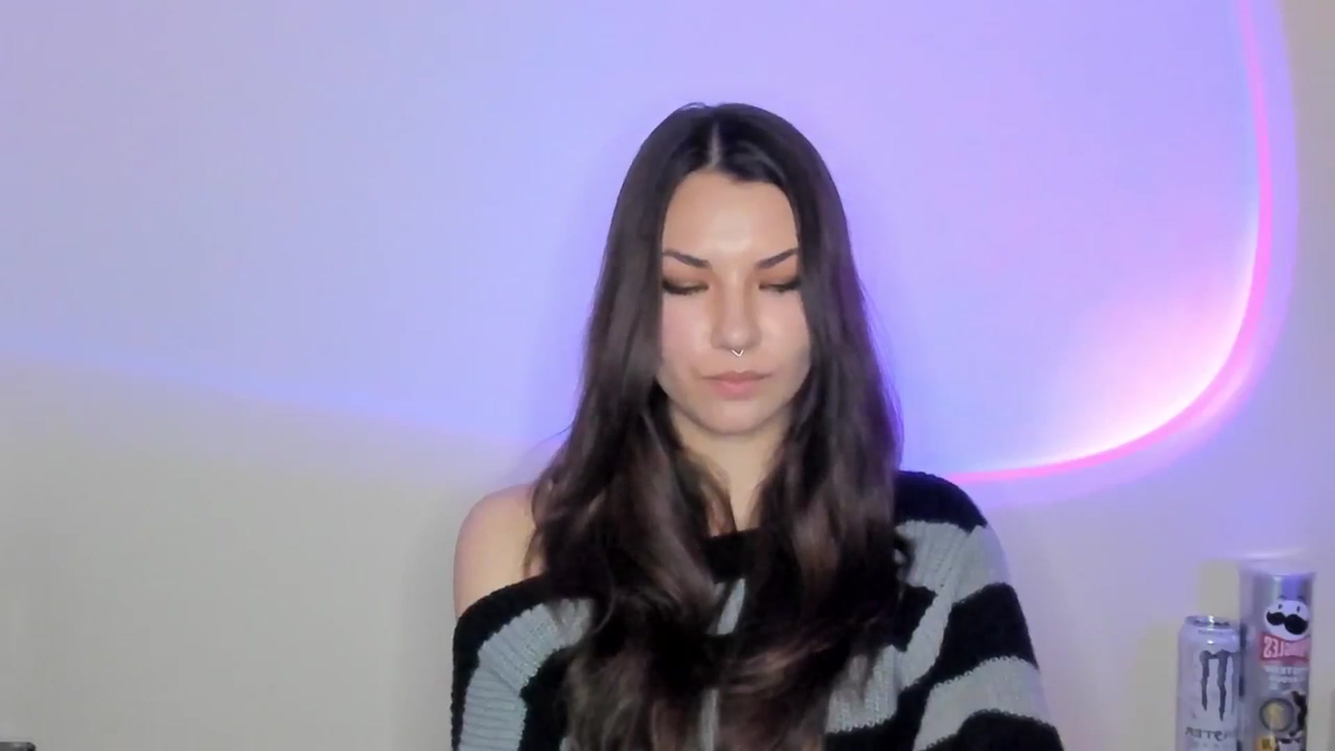 Gallery image thumbnail from AmnesiaGirl1's myfreecams stream on, 04/24/2026, 19:15 image 11 of 20