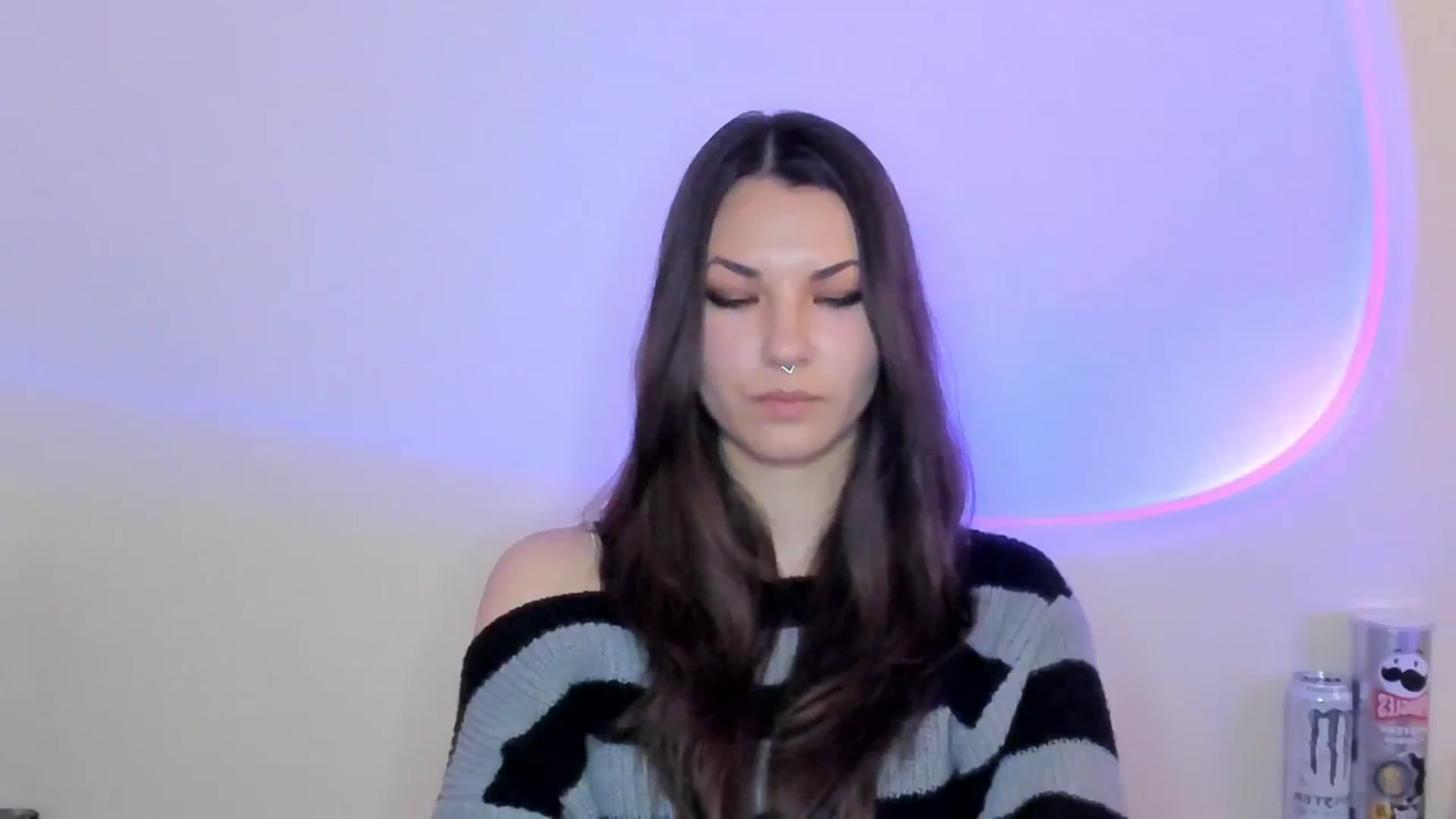 Gallery image thumbnail from AmnesiaGirl1's myfreecams stream on, 04/24/2026, 19:15 image 7 of 20