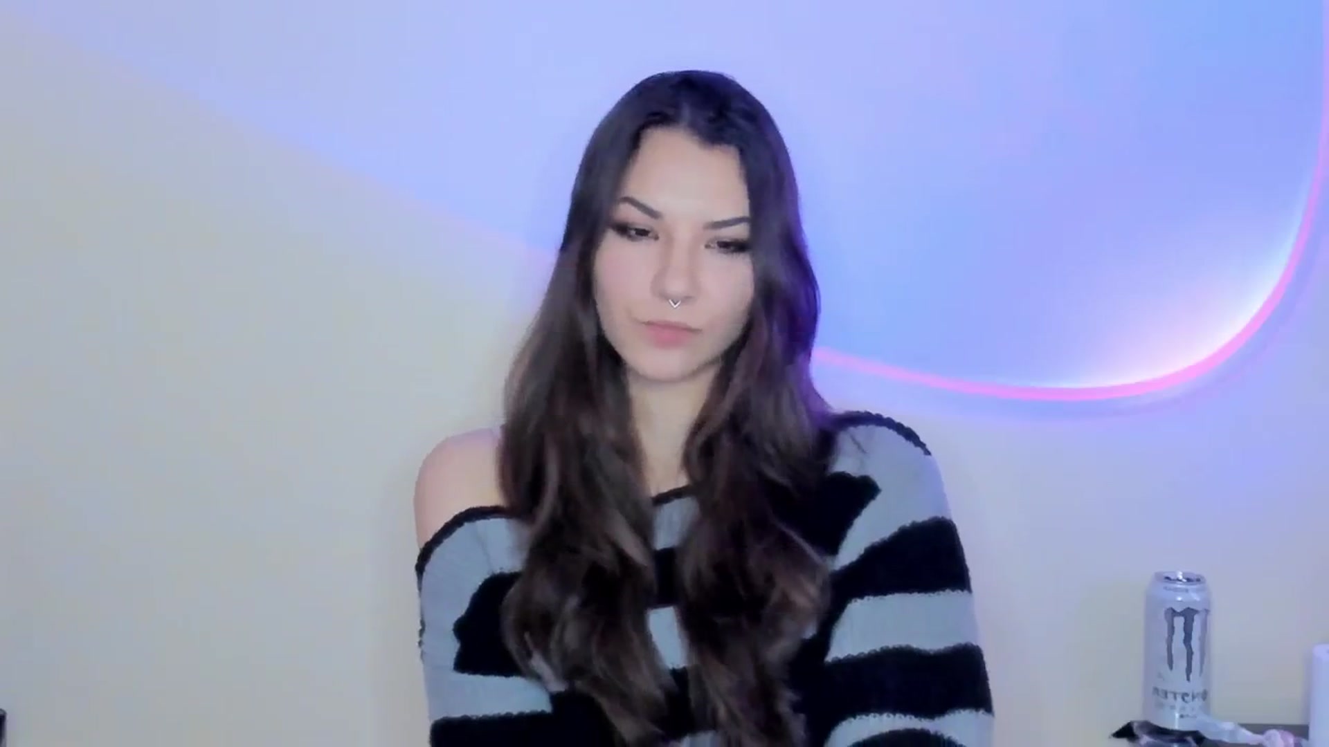 Gallery image thumbnail from AmnesiaGirl1's myfreecams stream on, 04/25/2026, 17:49 image 17 of 20