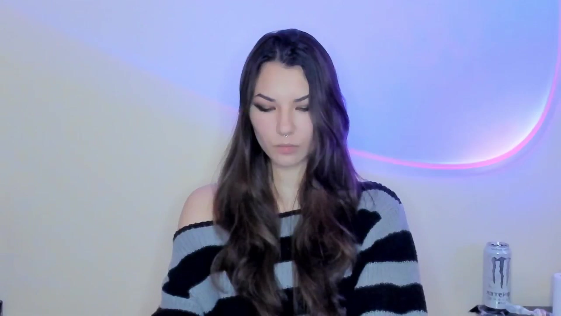 Gallery image thumbnail from AmnesiaGirl1's myfreecams stream on, 04/25/2026, 17:49 image 15 of 20