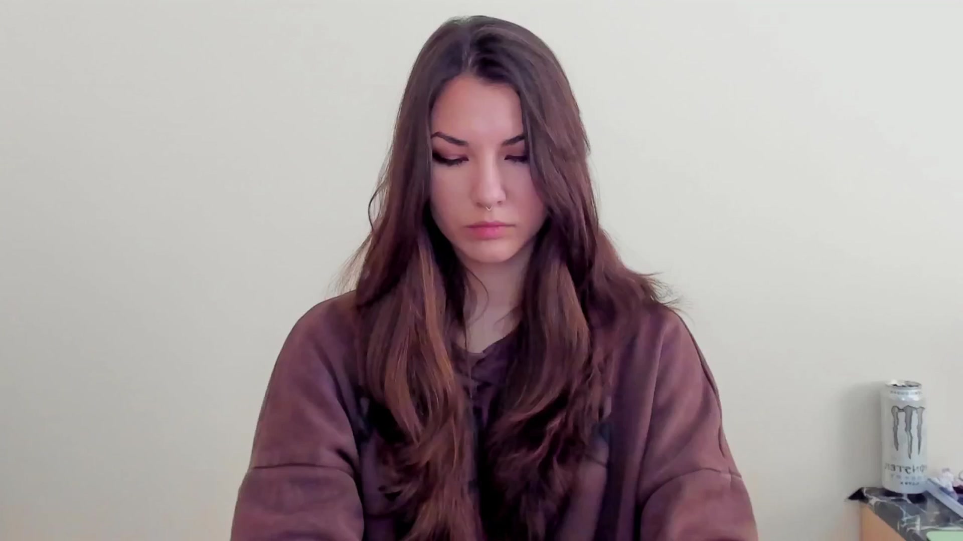 Gallery image thumbnail from AmnesiaGirl1's myfreecams stream on, 04/29/2026, 14:40 image 5 of 20