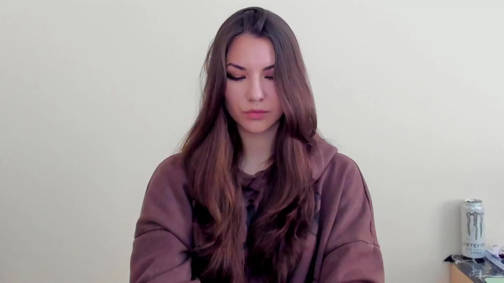 Gallery image thumbnail from AmnesiaGirl1's myfreecams stream on, 04/29/2026, 14:40 image 13 of 20