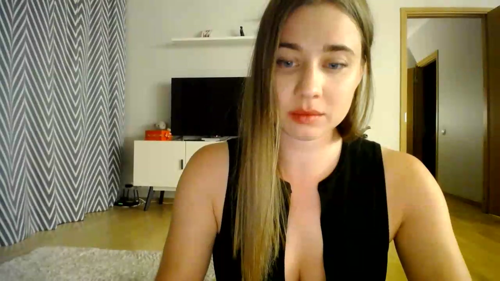 Gallery image thumbnail from AmoAmour's myfreecams stream on, 08/07/2026, 22:10 image 5 of 20