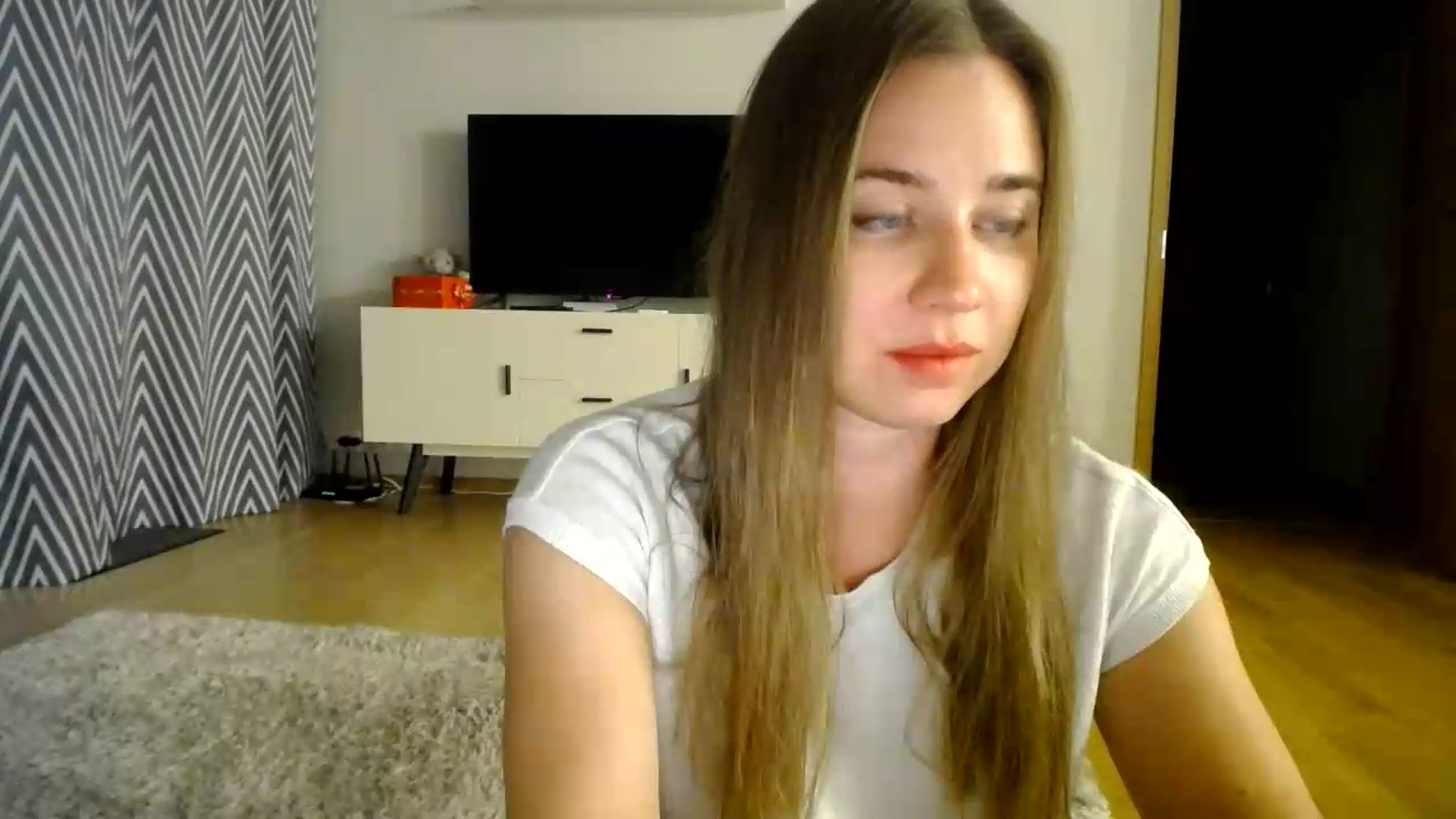 Gallery image thumbnail from AmoAmour's myfreecams stream on, 08/14/2026, 20:23 image 6 of 20