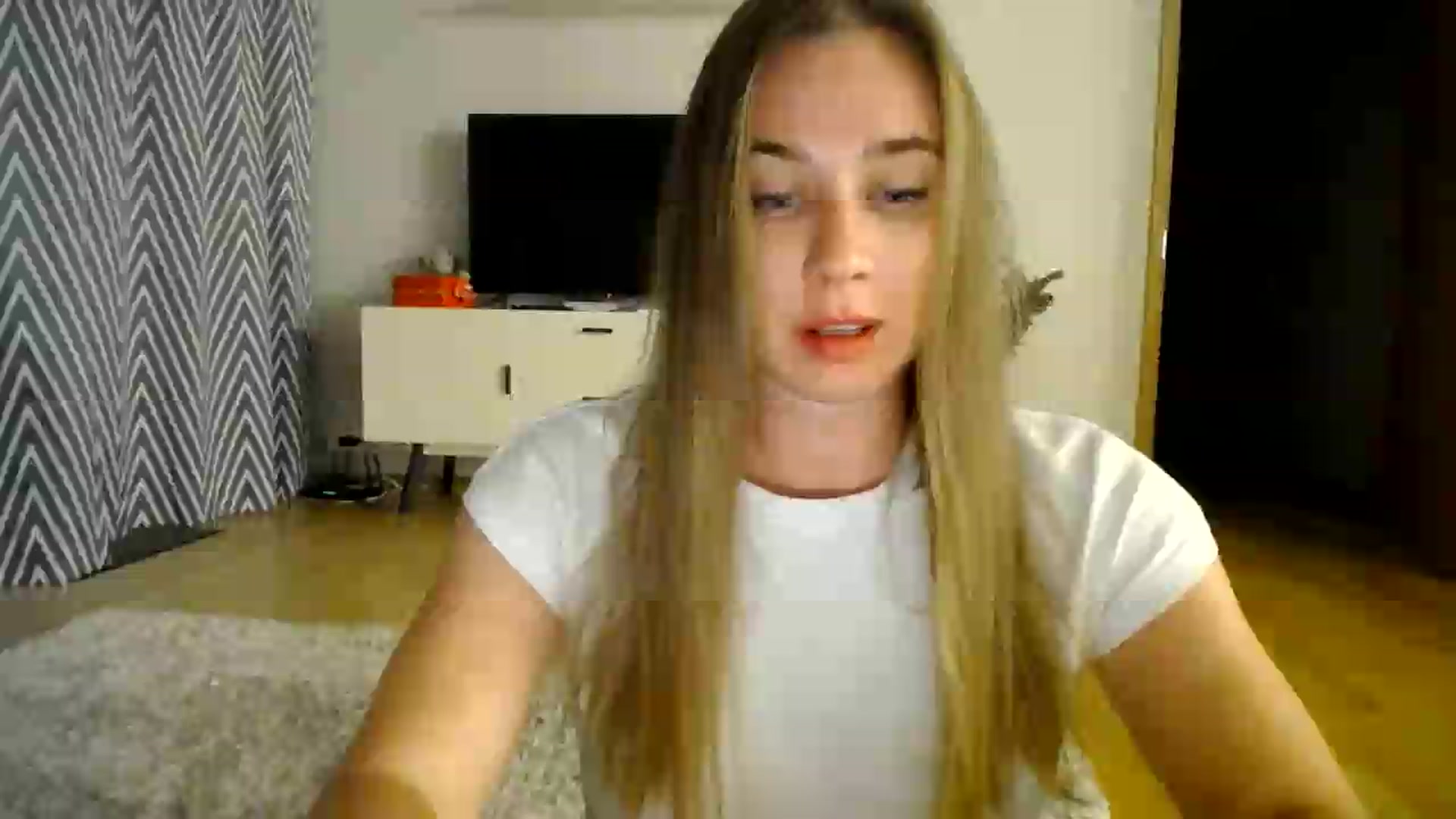 Gallery image thumbnail from AmoAmour's myfreecams stream on, 08/14/2026, 20:23 image 9 of 20