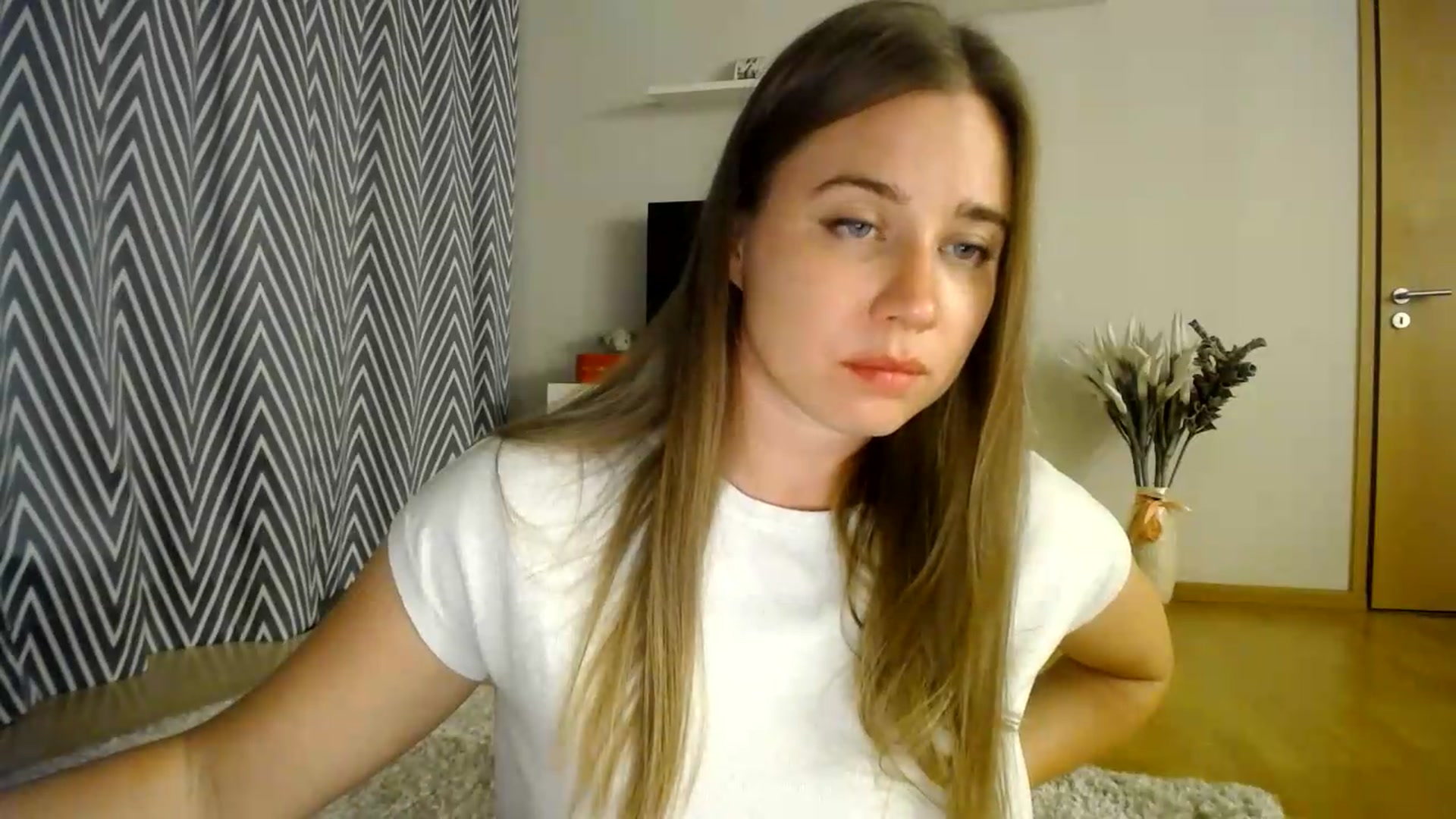 Gallery image thumbnail from AmoAmour's myfreecams stream on, 08/14/2026, 21:09 image 15 of 20