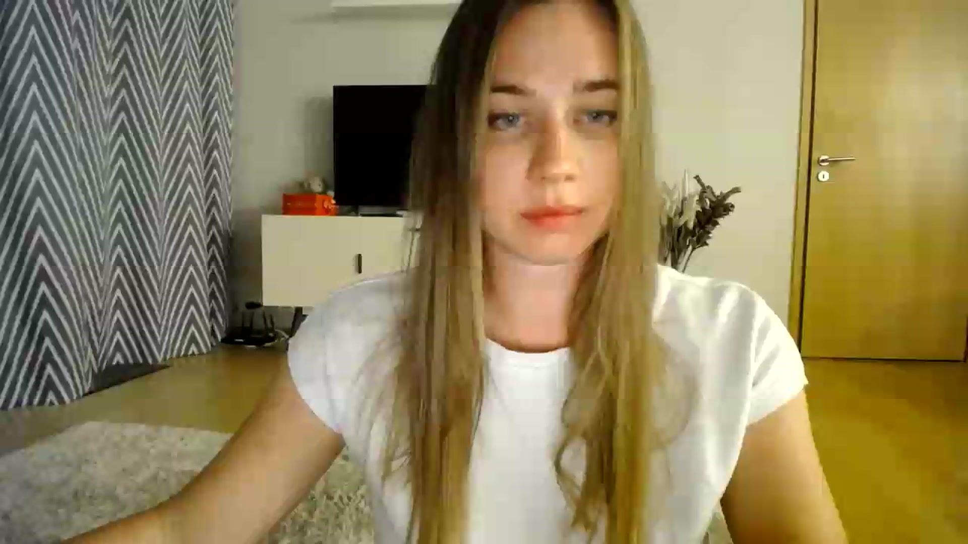 Gallery image thumbnail from AmoAmour's myfreecams stream on, 08/14/2026, 21:09 image 2 of 20