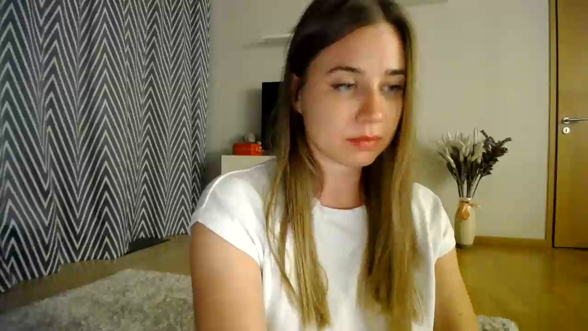 Gallery image thumbnail from AmoAmour's myfreecams stream on, 08/14/2026, 21:09 image 10 of 20